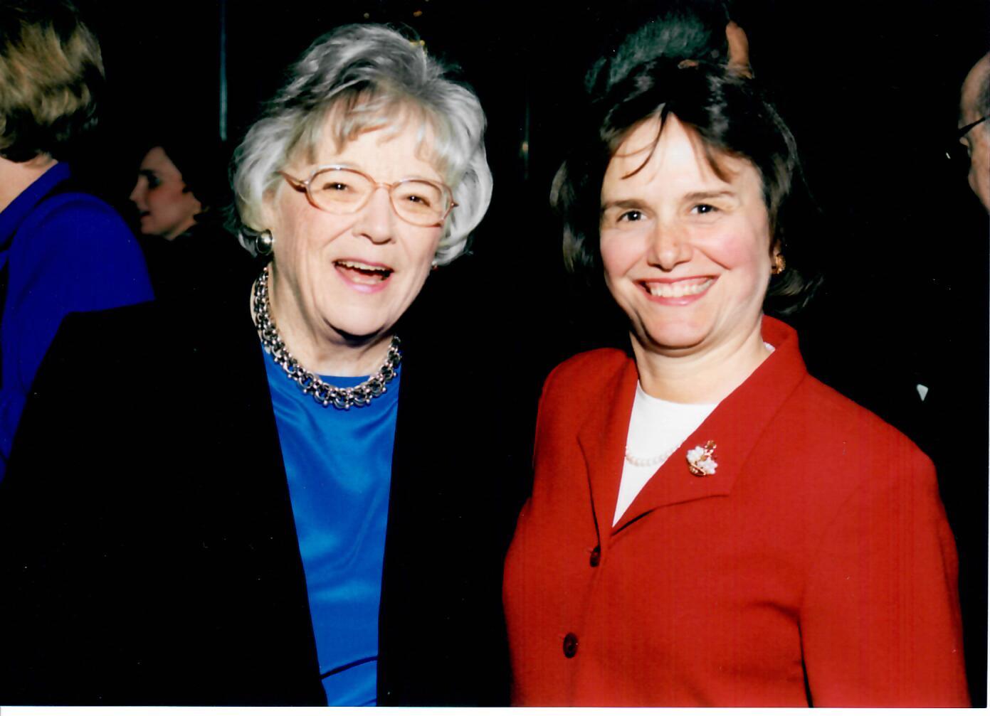  Catherine Bertini with Mary Ann Tinklepaugh Fish, one of her first mentors (2002) 