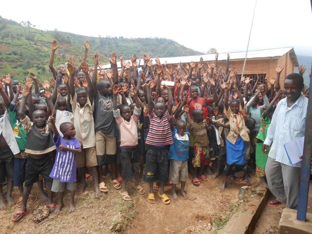 Primary pupils of Kigembe.JPG