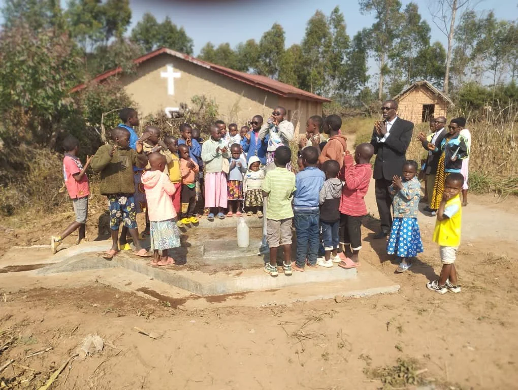 Tap 8 at Mahwa Anglican Church.jpg