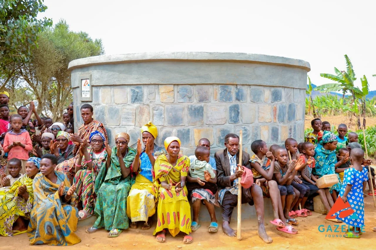 Mahwa beneficiaries are happy to get clean water.jpg