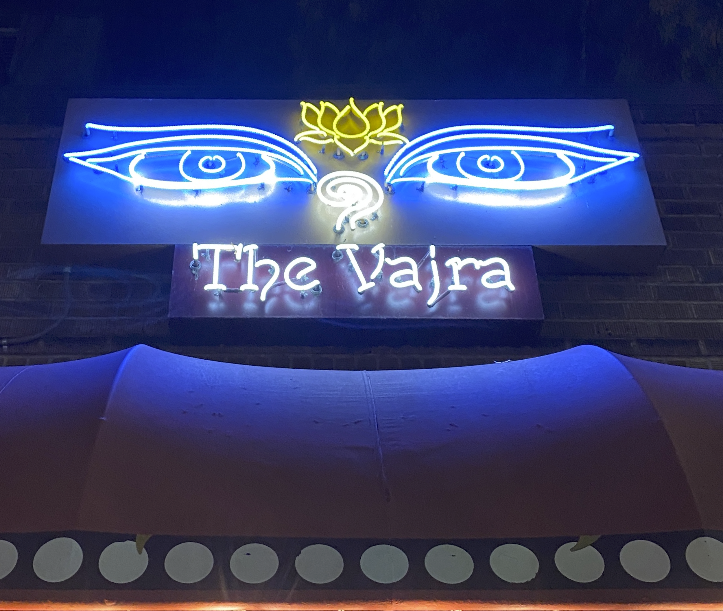 vajra-sign-photo-the vajra seattle-neon buddha eyes-789-website.png