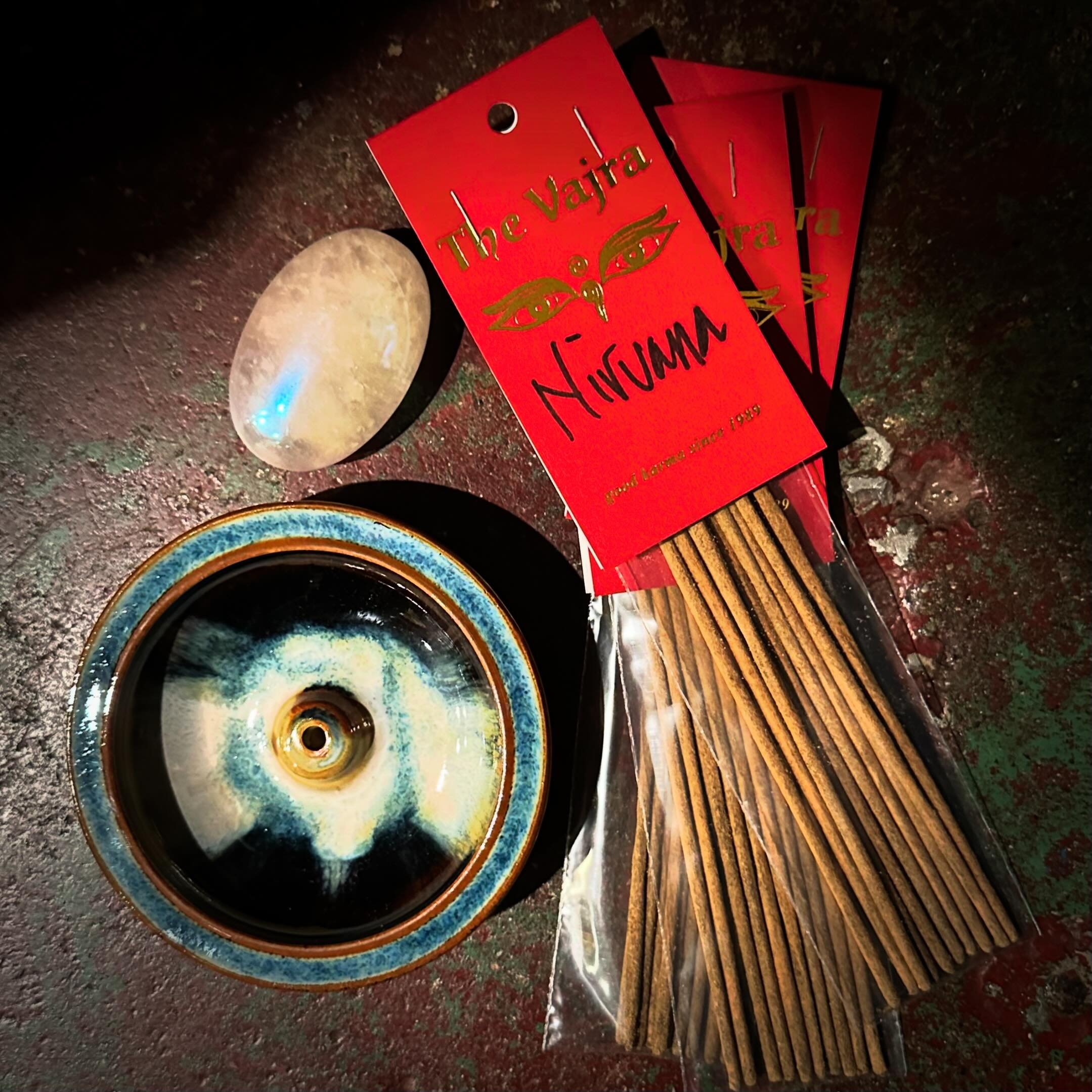 ✨The Vajra Incense ~ Nirvana&hearts;️
If you like sweet, yummy, candy like scents you&rsquo;ll love our Nirvana. Try it&hellip;you&rsquo;ll like it!✨✨✨
&bull;
&bull;
&bull;
✨Shop 24/7 on our website thevajra.com or come by The Vajra in Seattle 12-6✨✨