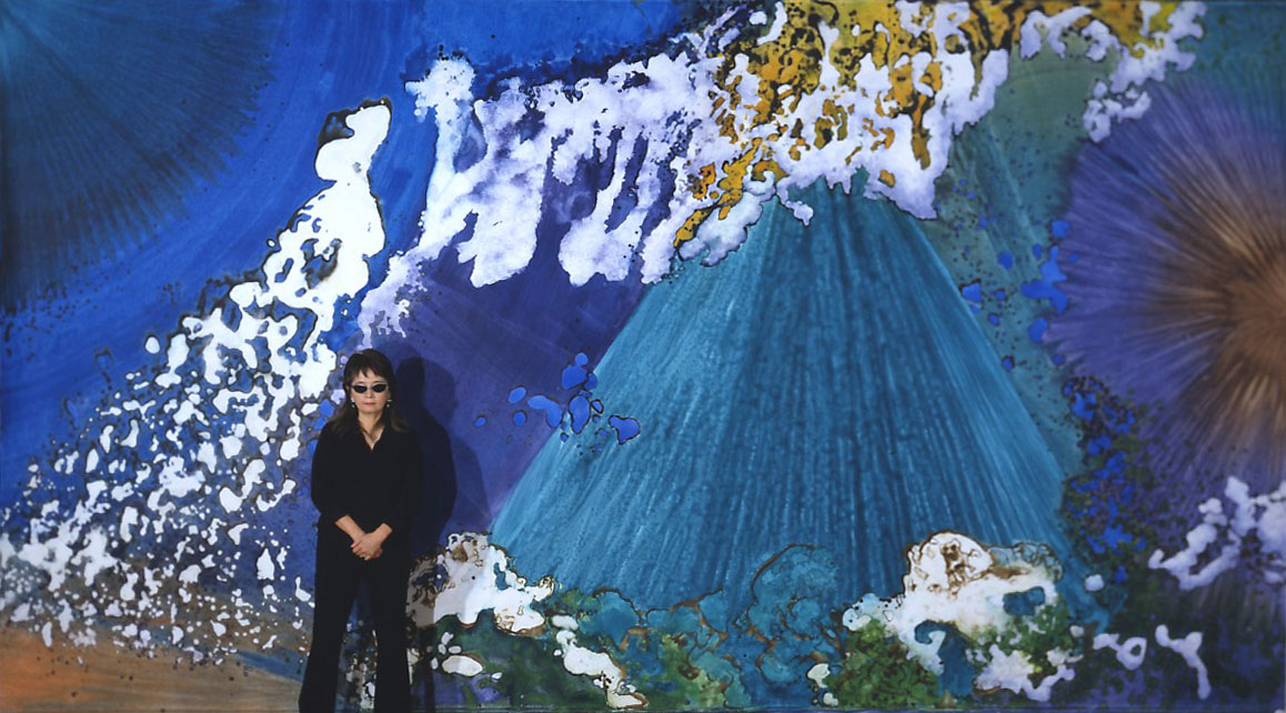  "Crystal Pyramid" 2003, Crystal Reef Series, acrylic on canvas, 10 x 18 feet (305 x 549 cm), artist pictured. 