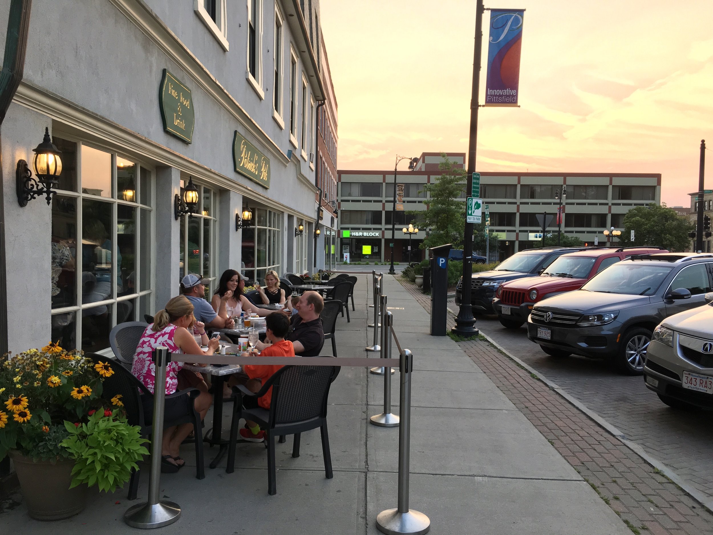 A sidewalk cafe at Patrick's Pub on Bank Row.
