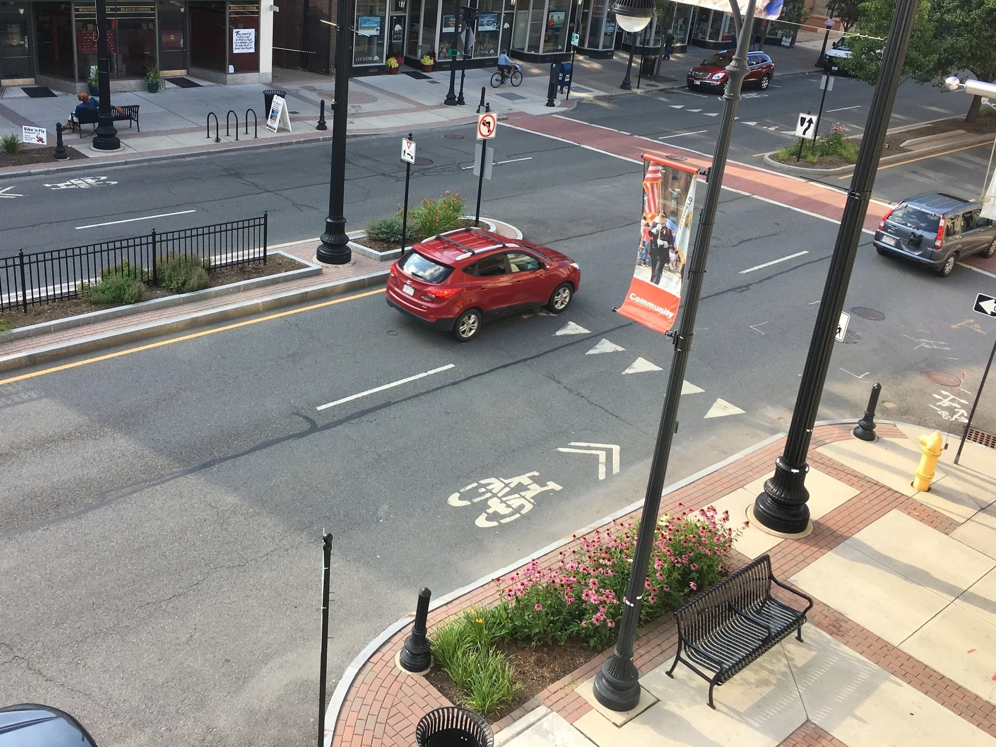 A sharrow on North Street.