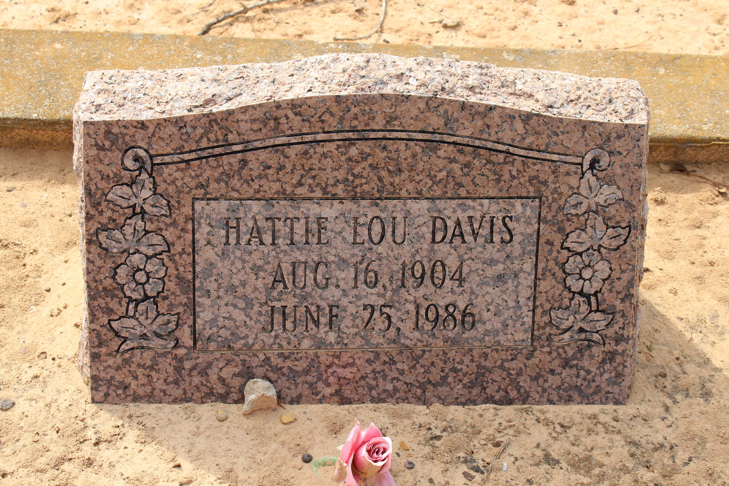 Hattie Lou Davis.JPG