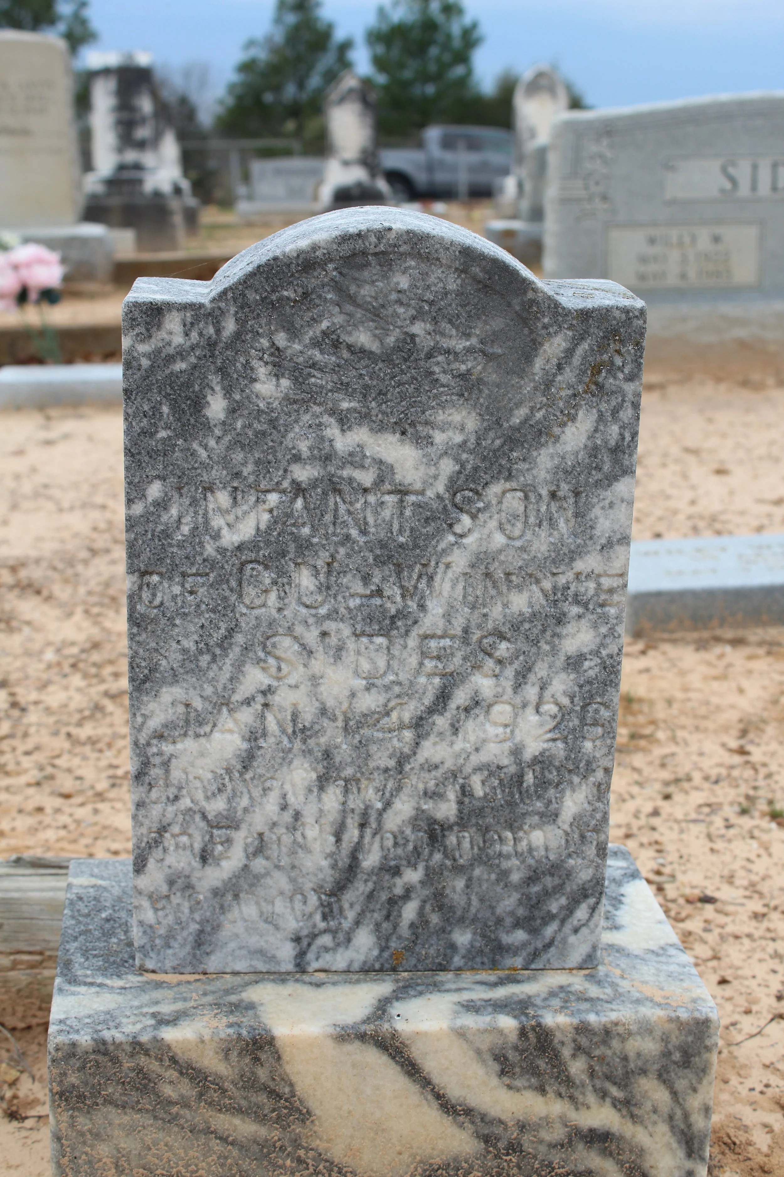 Infant CU:Winnie Sides.JPG