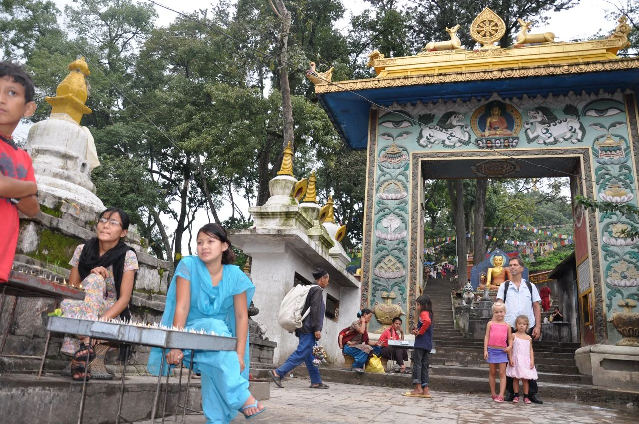 1d-Nepal-Monkey-Temple-Gate-candles.jpg