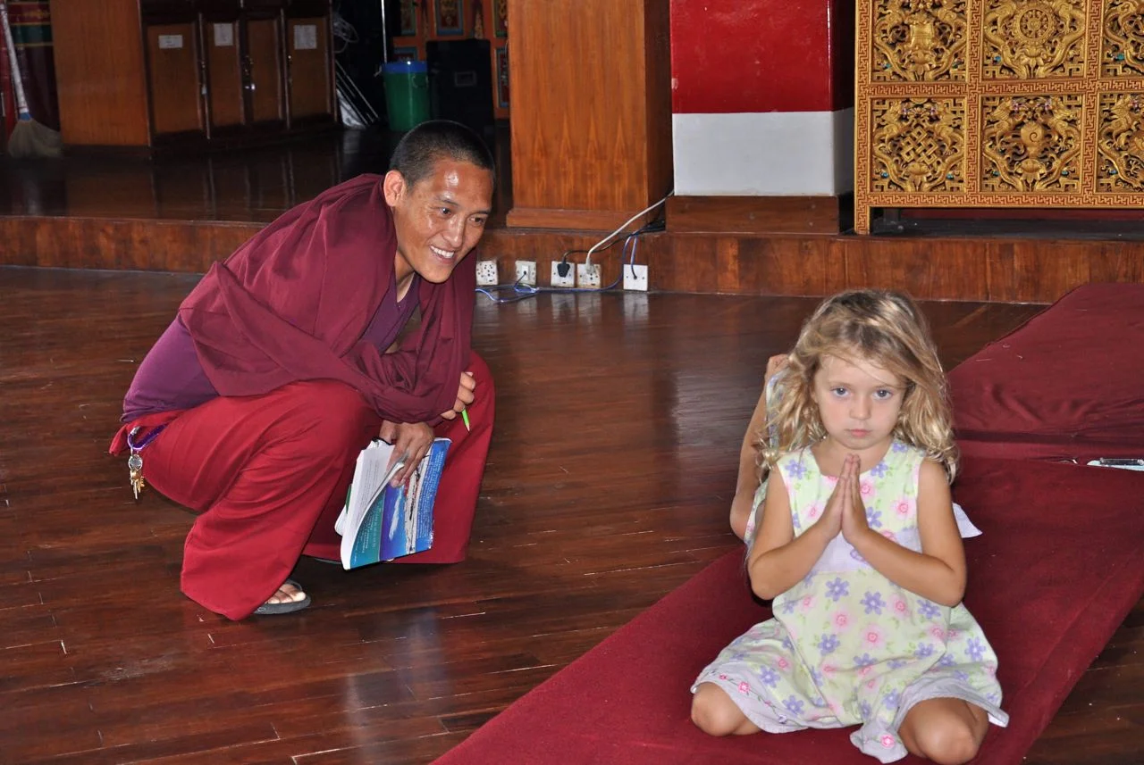 Nepal-Pullhari-Monastery-Monk-Yeva-no-redeye.jpg