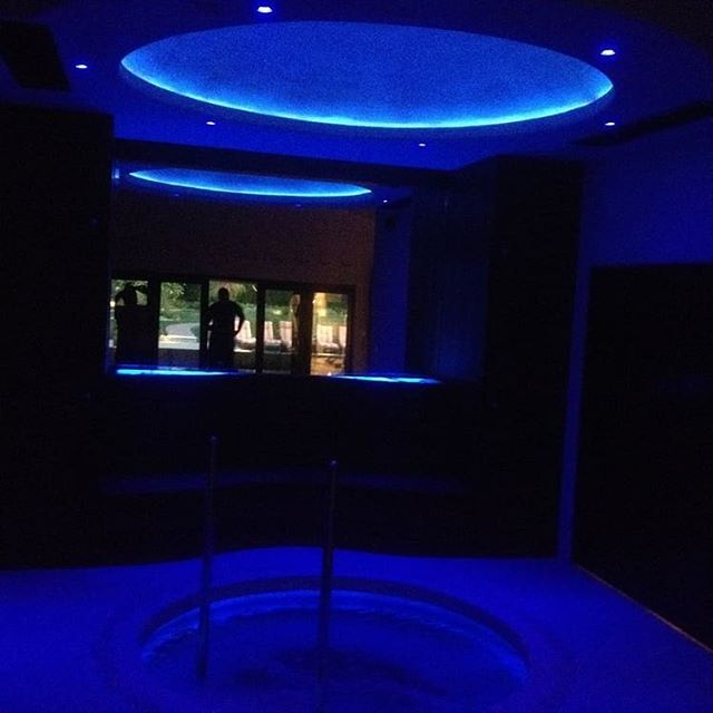 #red or #blue? Check out the #ambient #lighting in the #spa we built! www.devitishomes.com #contractor #remodel #remodeling #socal #losangeles #interiordesign #dreamhome #followforfollowback #construction #newhome #pasadena #carpentry #mansion