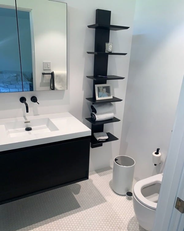 One of our most recent #beautiful #bathroom #remodels ! Is a sleek #contemporary look like this one your style? Or would you rather have us #build you something else? Check us out at www.devitishomes.com to start building your #dreamhome ! #construct