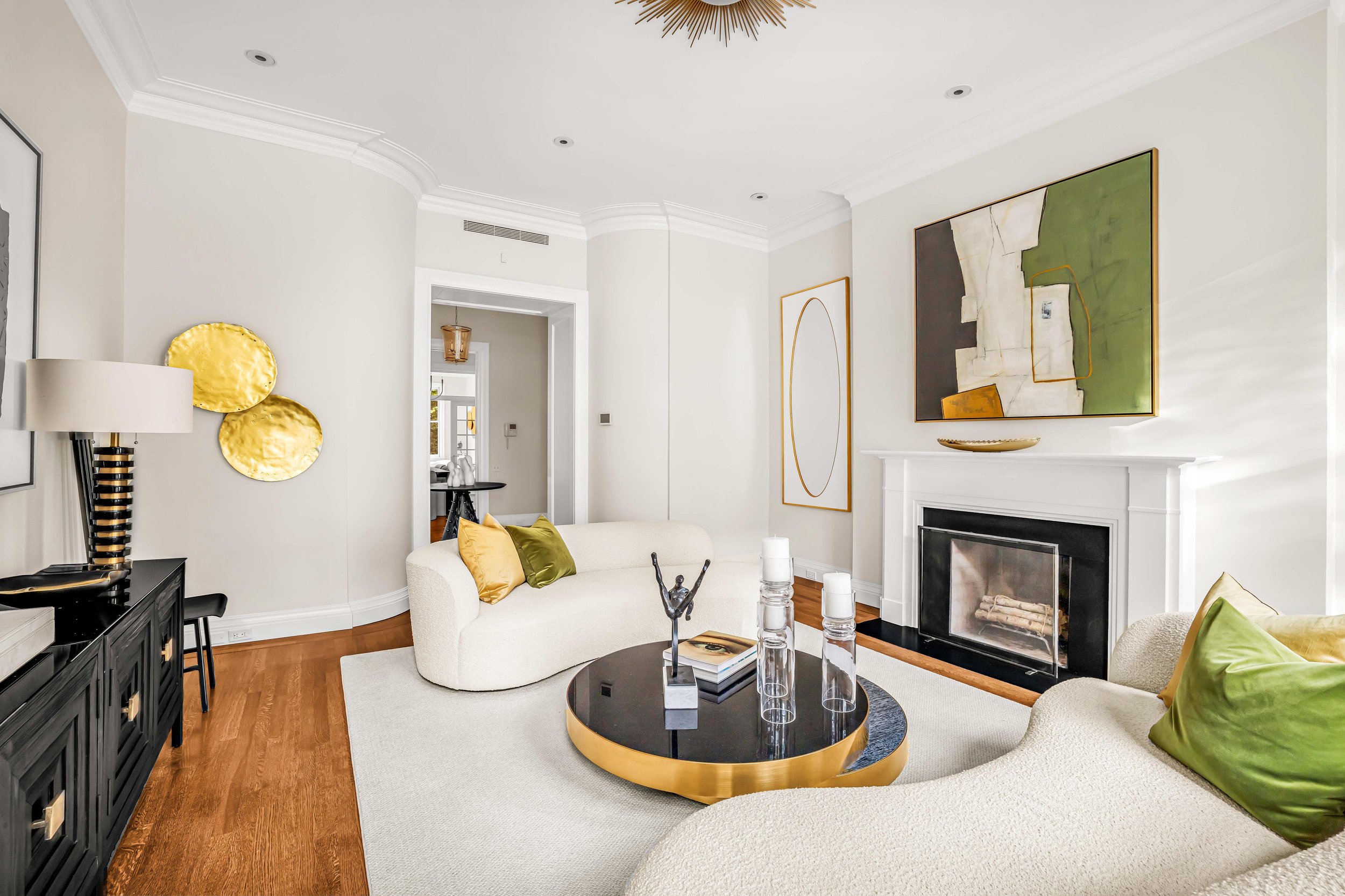 131 e 92 #TH Living3.jpg
