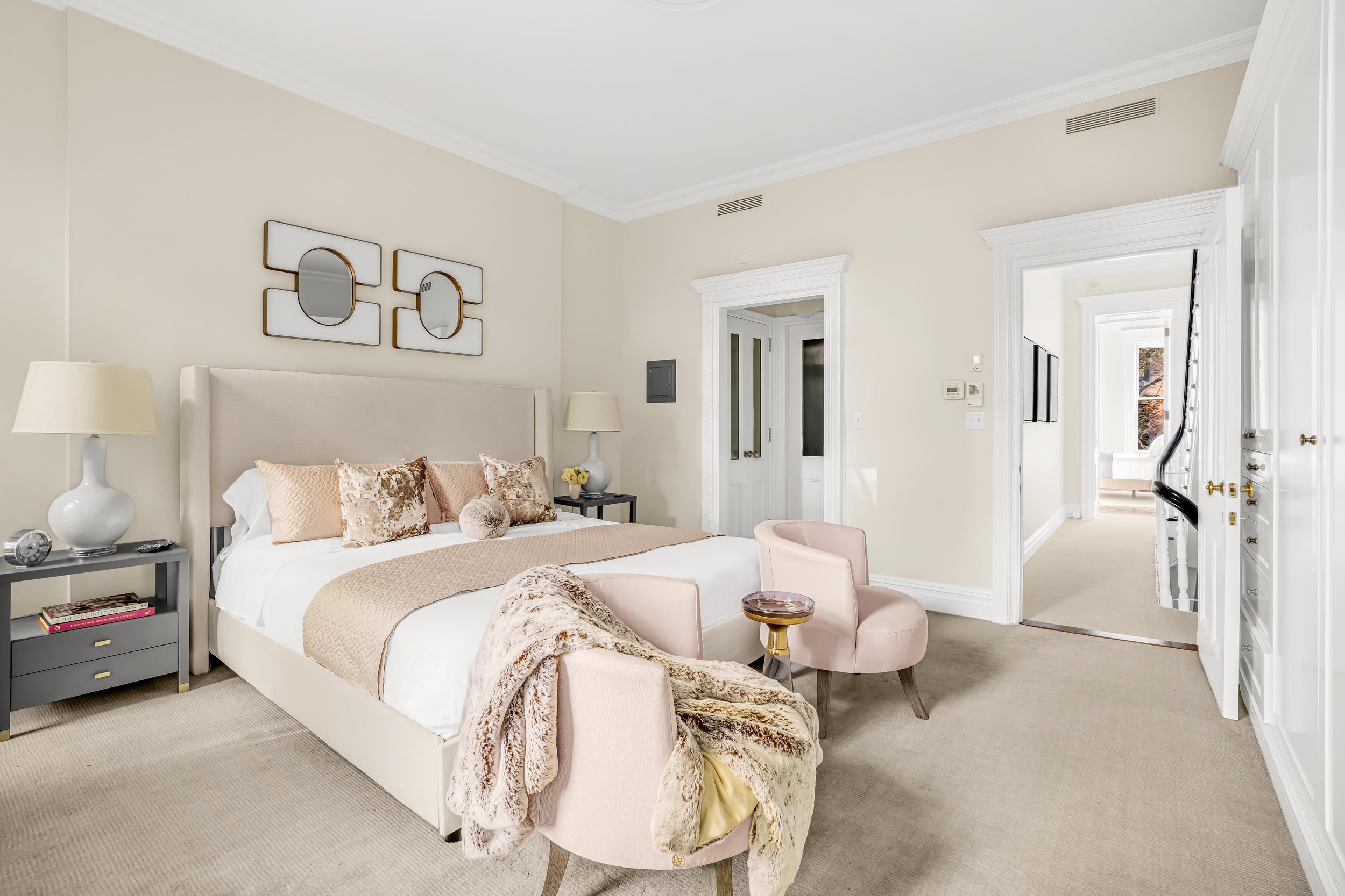 131 e 92 #TH Bed6.jpg