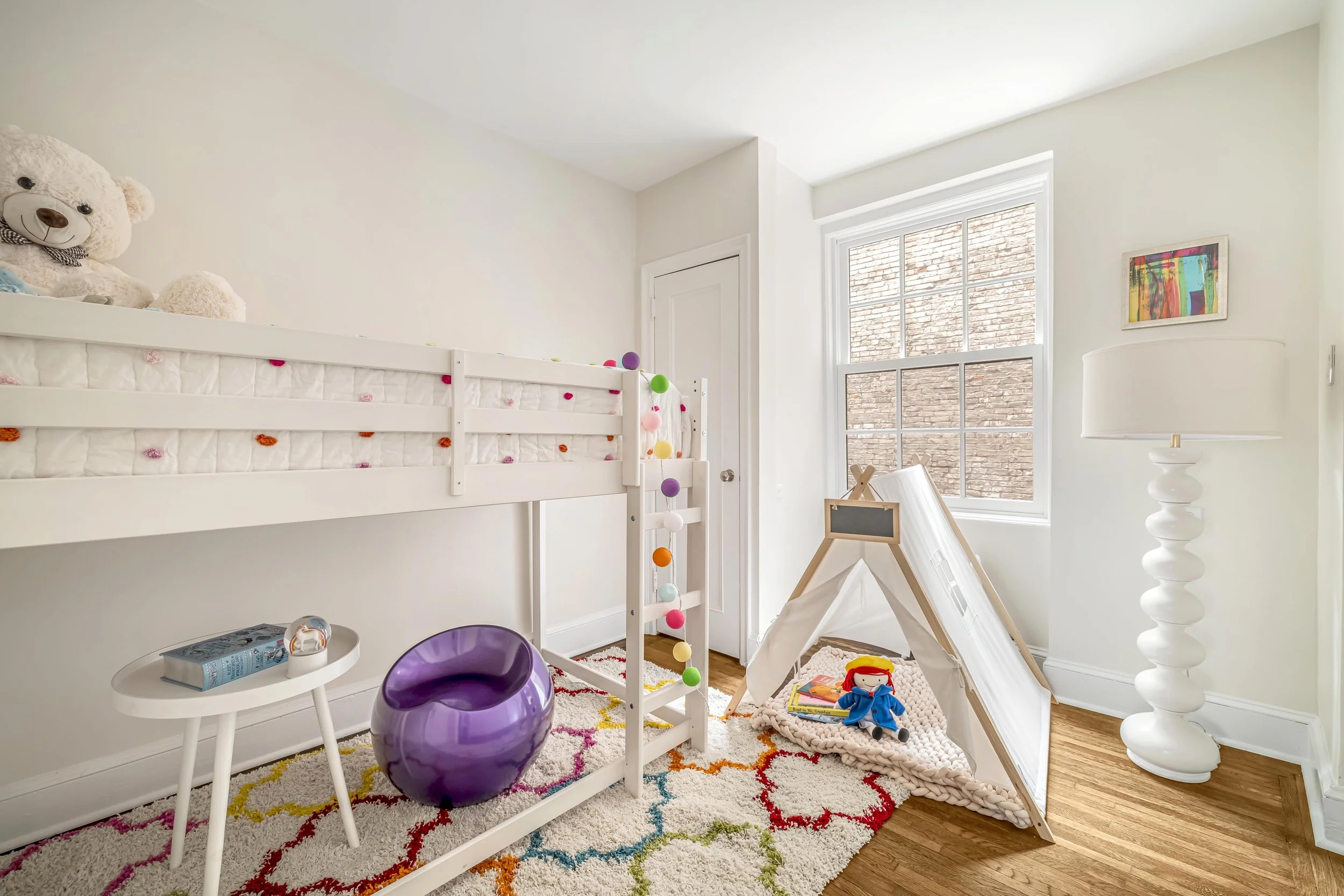 222 e 71 #3CD Bed4.jpg