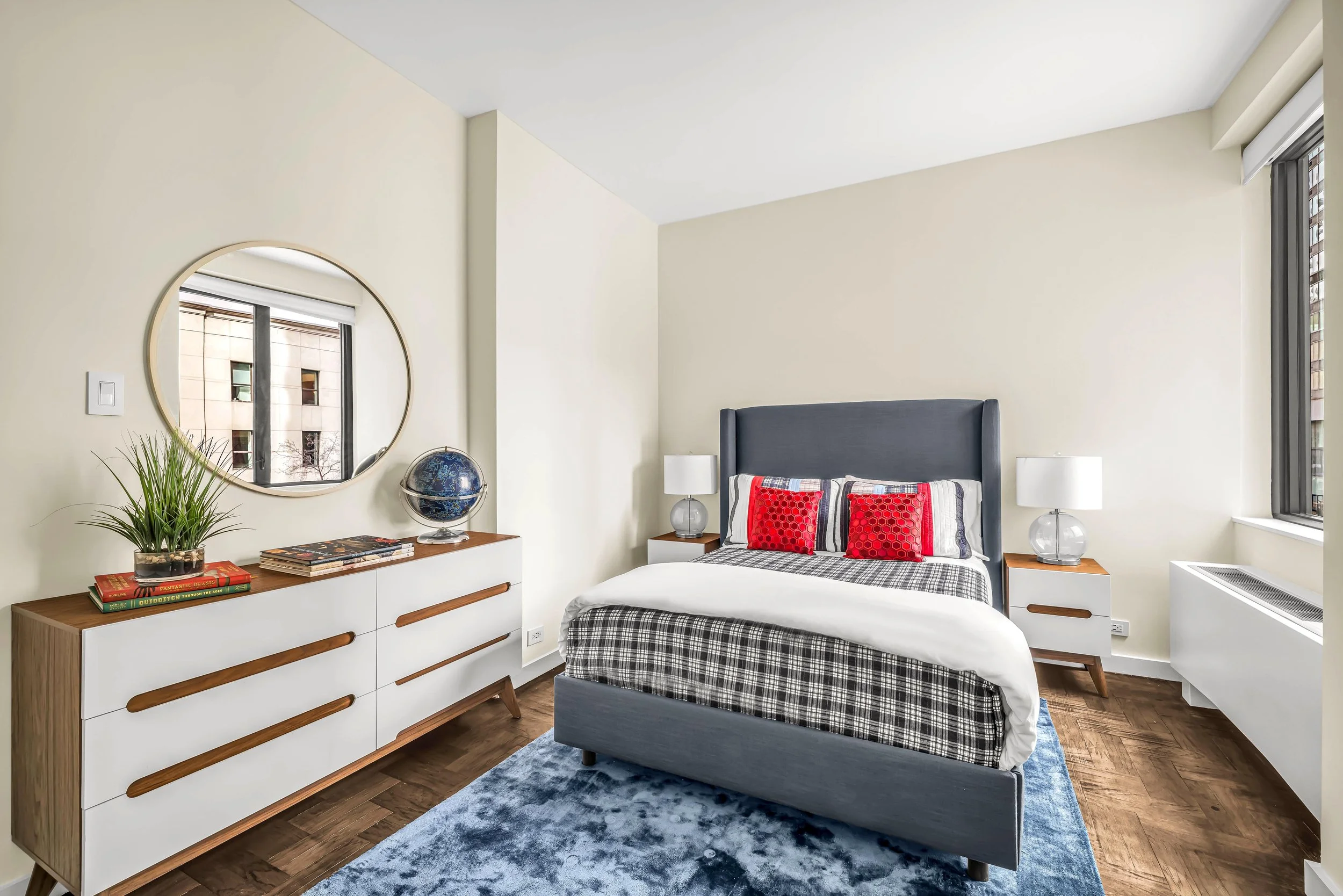 62 w 62 #4D Bed1.jpg