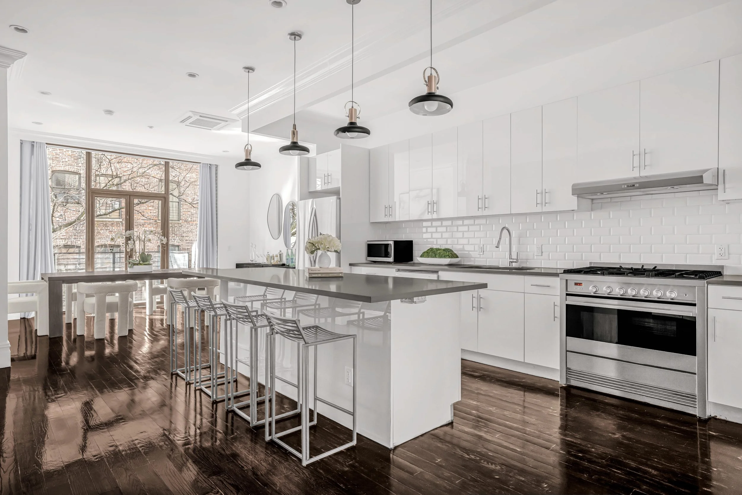 236 w 112 #TH2 Kitchen1.jpg