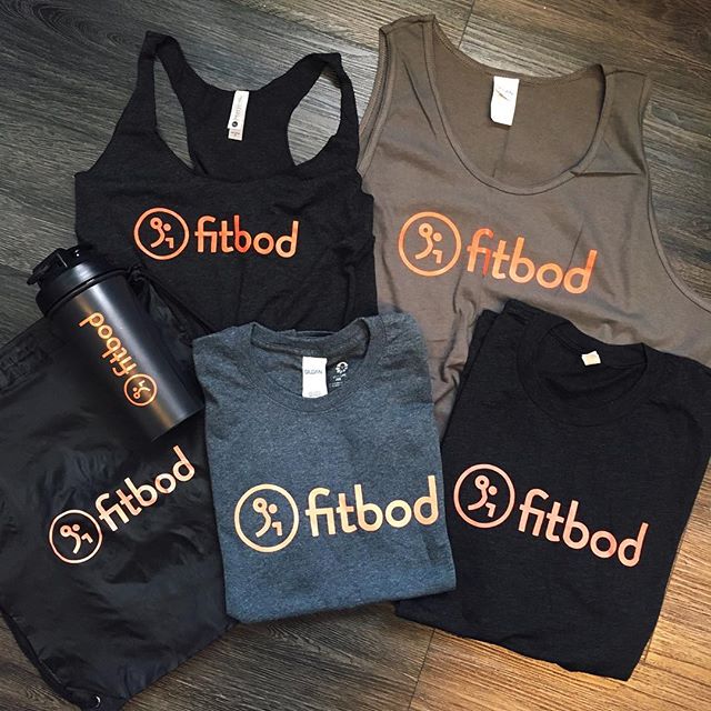 Fitbod Rewards Giveaway! 🏋️&zwj;♀️🏋️&zwj;♂️ Hi Fitbodders! We want to reward those who have reached some awesome Fitbod milestones! If you have reached one or more of the following, you are eligible to receive Fitbod gear!
Tier 1⭐️: 20 logged workouts
Fitbod drawstring bag OR Fitbod towel
Tier 2⭐️: 50 logged workouts
Tier 1 item + Fitbod Blender Bottle
Tier 3⭐️: 100 logged workouts
Tier 1 item + Tier 2 item + Fitbod shirt OR tank
In order to verify your entry, you must: ❤️ Like this post 📸 Post either a workout selfie, image of your Log, or share a favorite workout and 👋 tag us @fitbodApp on Instagram!
Afterward, please email us at feedback@fitbod.me with your Tier # in the subject line. Make sure to include your first and last name, Fitbod account email, your selected items, and mailing address. *For Tier 3, don&rsquo;t forget to include whether you want a men or women's shirt or tank and your desired size (XS, S, M, L, 2XL). *Open to the U.S. and international! Blender Bottl