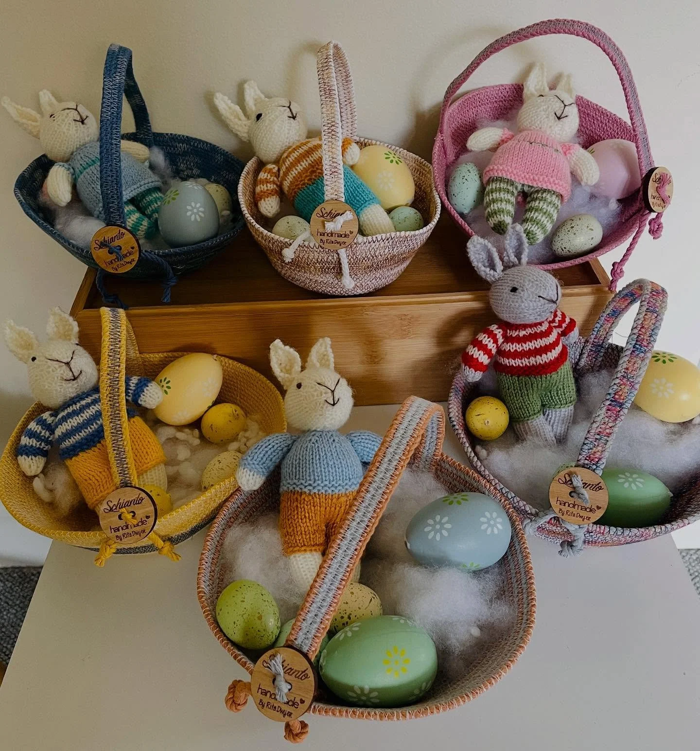 Gorgeous Easter baskets with bunnies - back in store in time for Easter Egg hunts or a gift for a special ‘little one’☺️Schianto collaboration with the talented knitter - Pauline M .in store now @themakeitcollective or DM me if you can&r