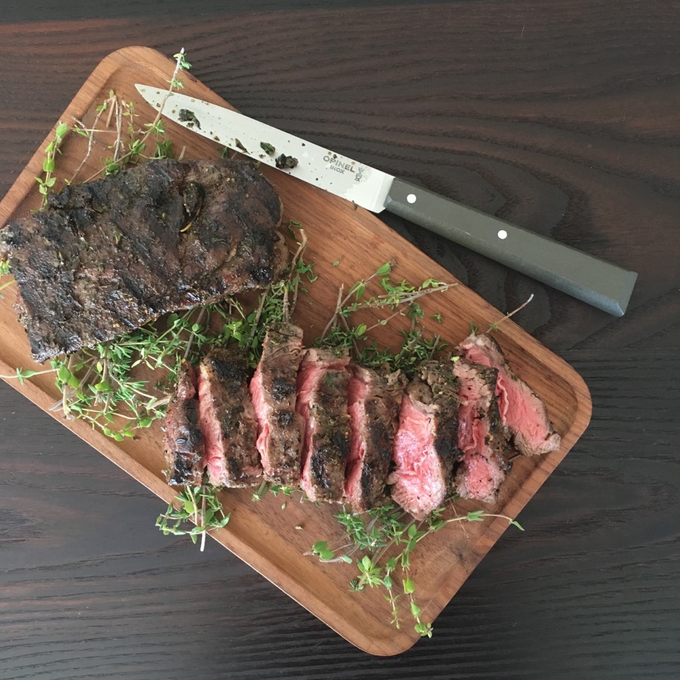 Banjo Steak Thyme rub dec17.jpg