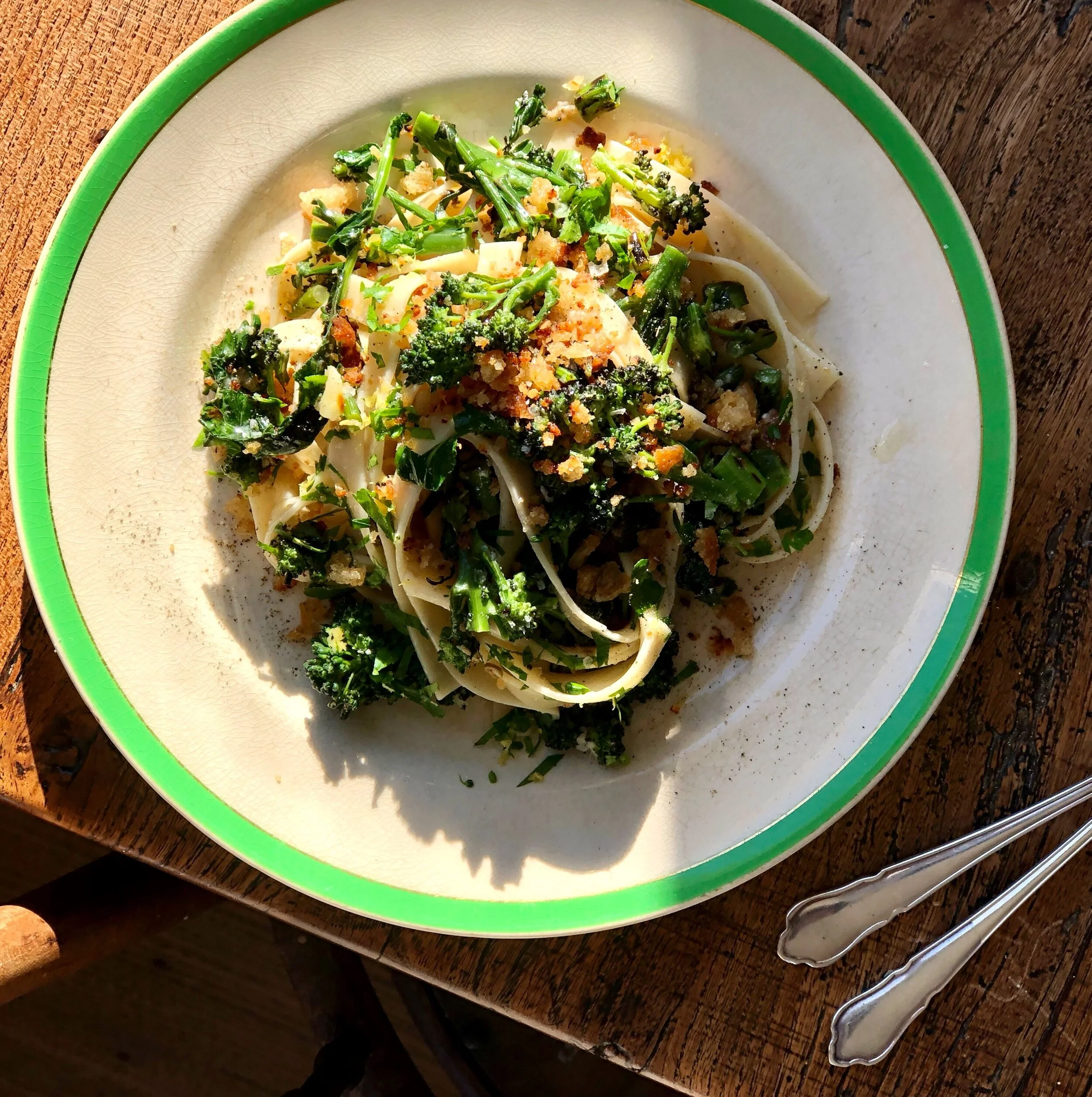 PASTA WITH GRILLED SPROUTING BROCCOLI, LEMON &amp; BREADCRUMBS 