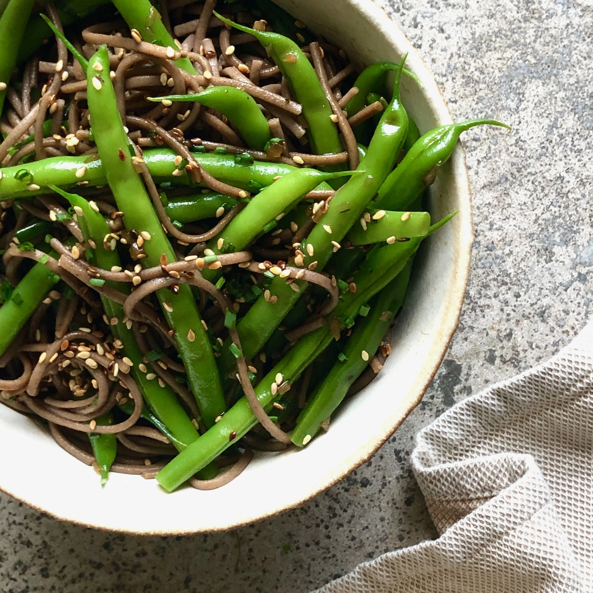 CHILLED SOBA NOODLES WITH GREEN BEANS 