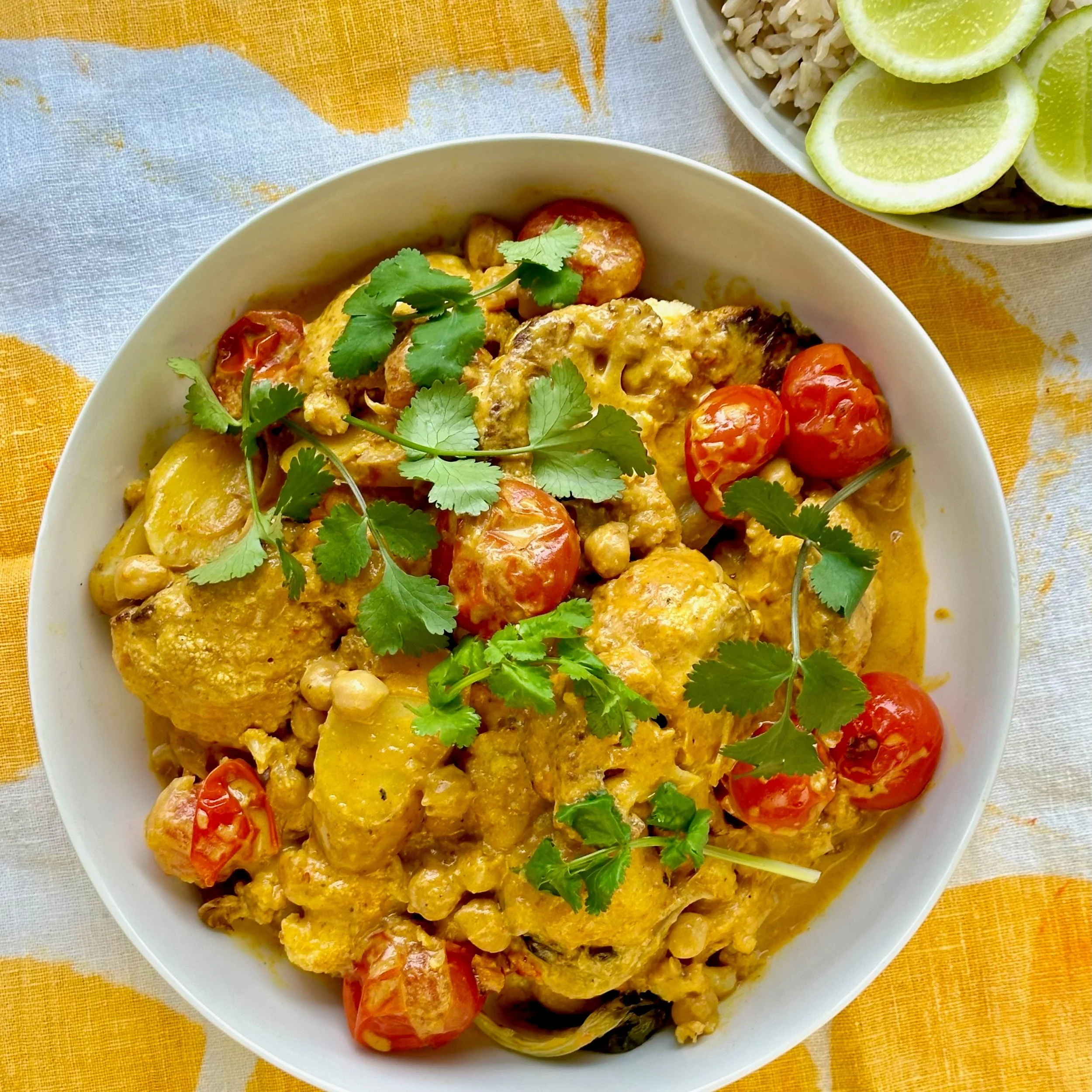 CAULIFLOWER, POTATO AND TOMATO ROGAN JOSH CURRY