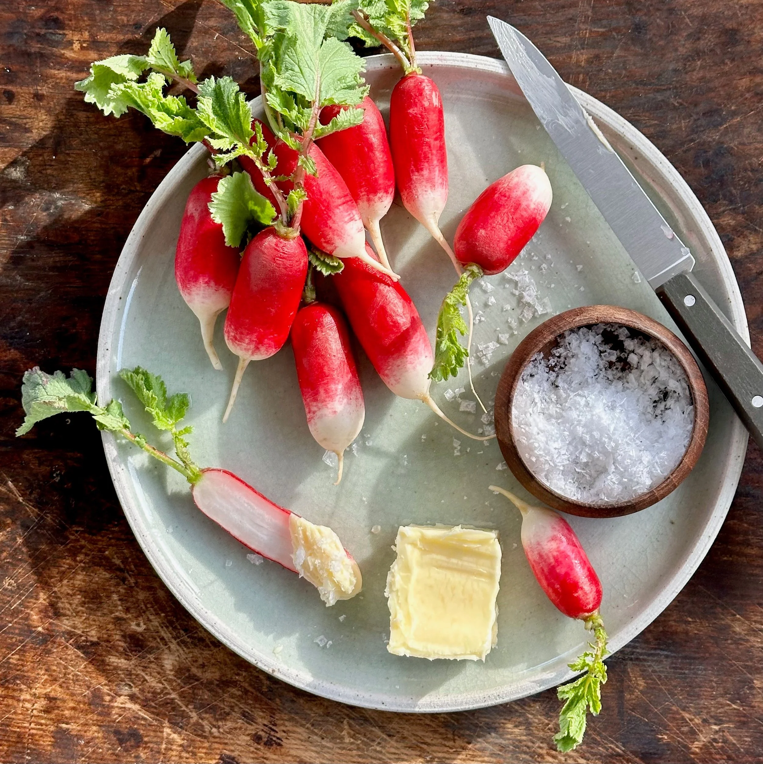 FRENCH RADISHES WITH BUTTER &amp; SALT