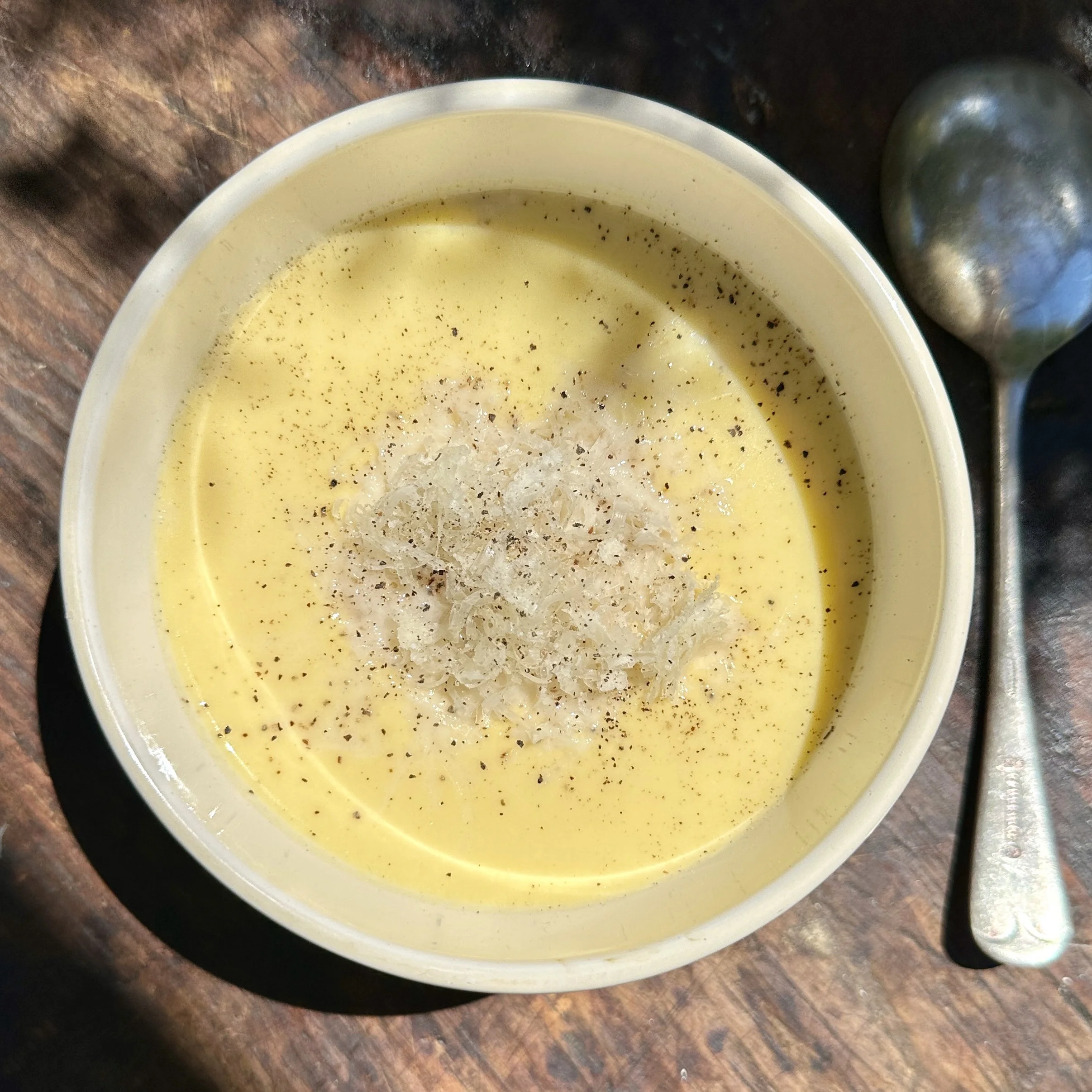 QUICK CREAMY CORN &amp; CHEESE SOUP