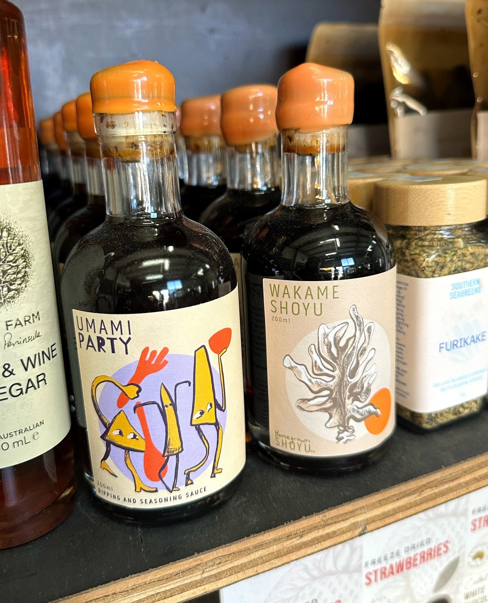 PUMPED about these two new products from @homegrown_shoyu that have hit our shelves made with Port Phillip Bay wakame ❤️ 

WAKAME SHOYU  is a small-batch, handcrafted, naturally fermented shoyu (aged soy sauce). It's a  lighter-style soy sauce with l