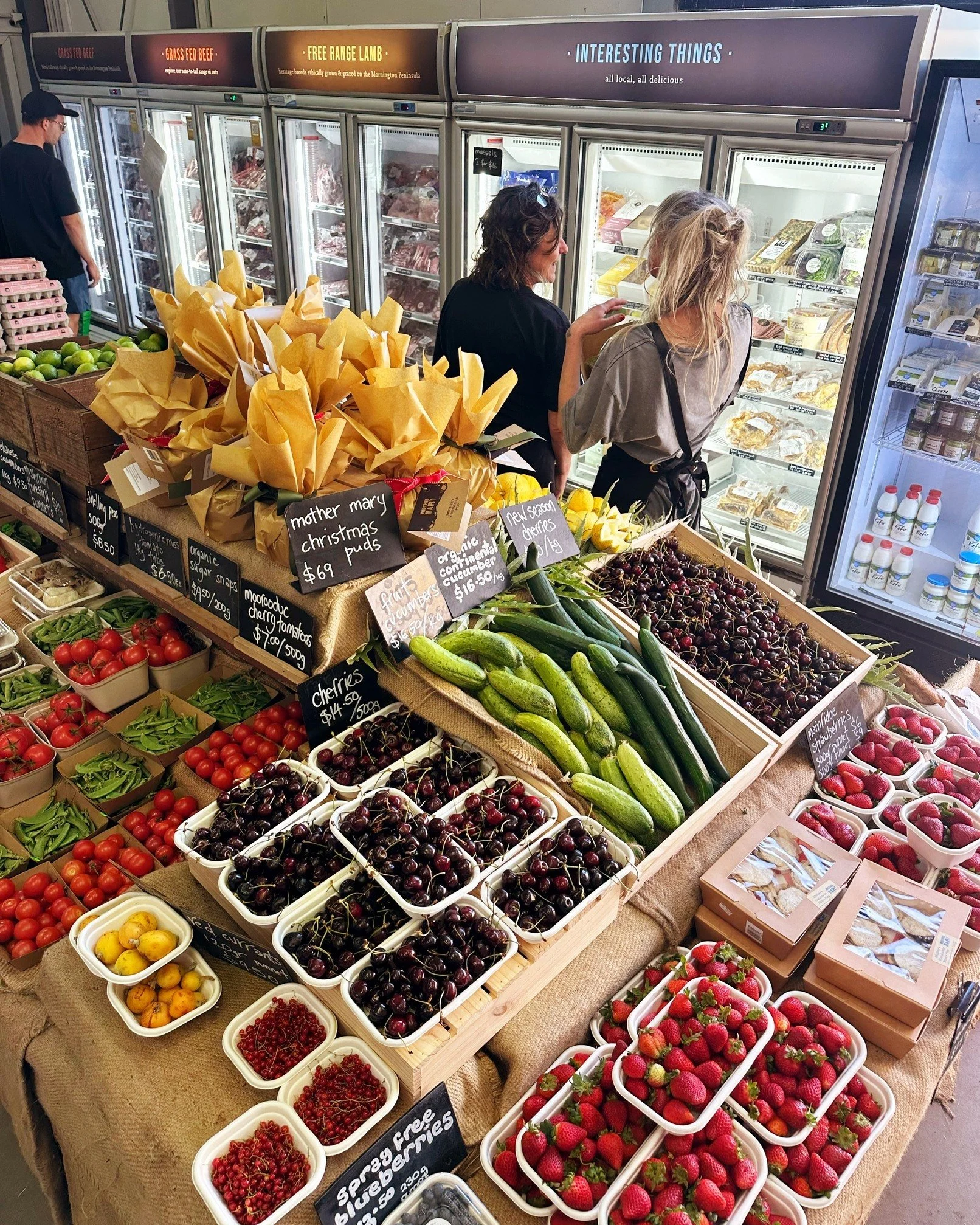 I'm calling it. Summer is here ❤️ and with it comes cherries, cucumbers, strawberries, early tomatoes, zuccchinis, beans, plenty of pasture raised eggs and so many beautiful organically grown flowers from larkspur to snapdragons, feverfew and delphin