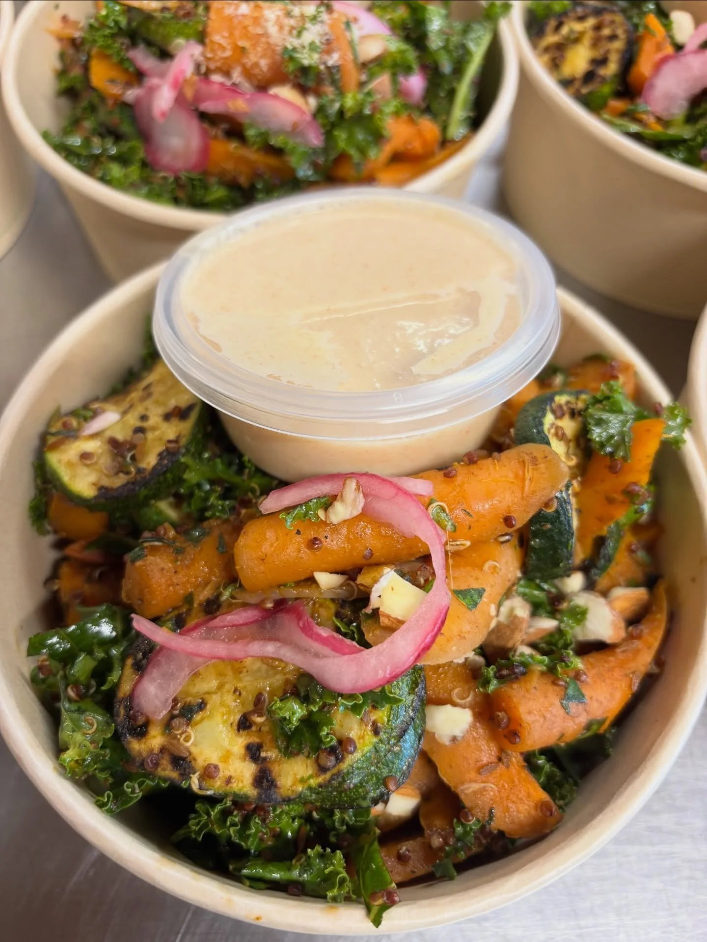 Ahoy! NEW SALAD out of the kitchen this week. Moroccan spiced carrots, charred zucchini, pickled onion, kale and red quinoa with a paprika yoghurt dressing ❤️ Lunch never looked so good 😊 

#torellofarm #seasonalsalad #localfoodfirst #notsupermarket