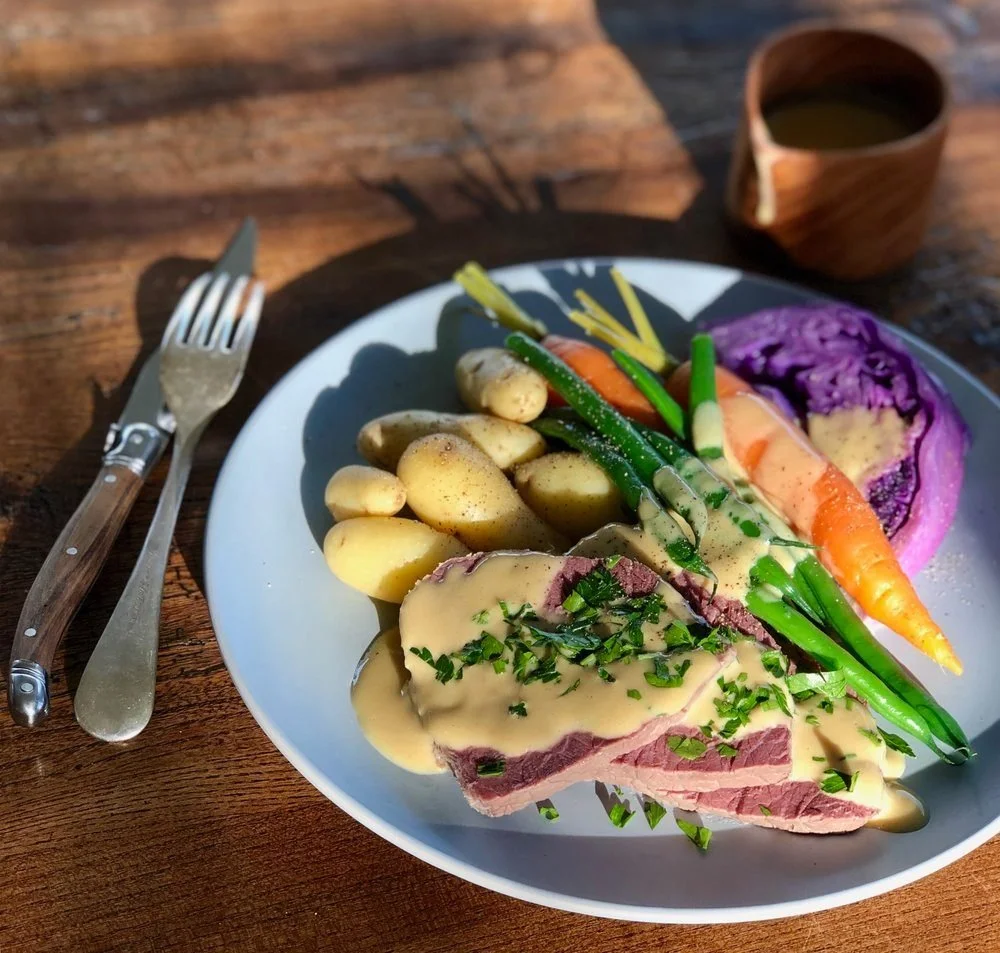 It's not fashionable, but we love it 🫶 #cornedbeef 

Are you with us? 

@fionahammondfood recipe on our website👇 Corned beef in the farm gate ❤️

https://www.torellofarm.com.au/recipes/2019/5/9/corned-beef-with-three-veg-amp-mustard-sauce
.
.
.
#to