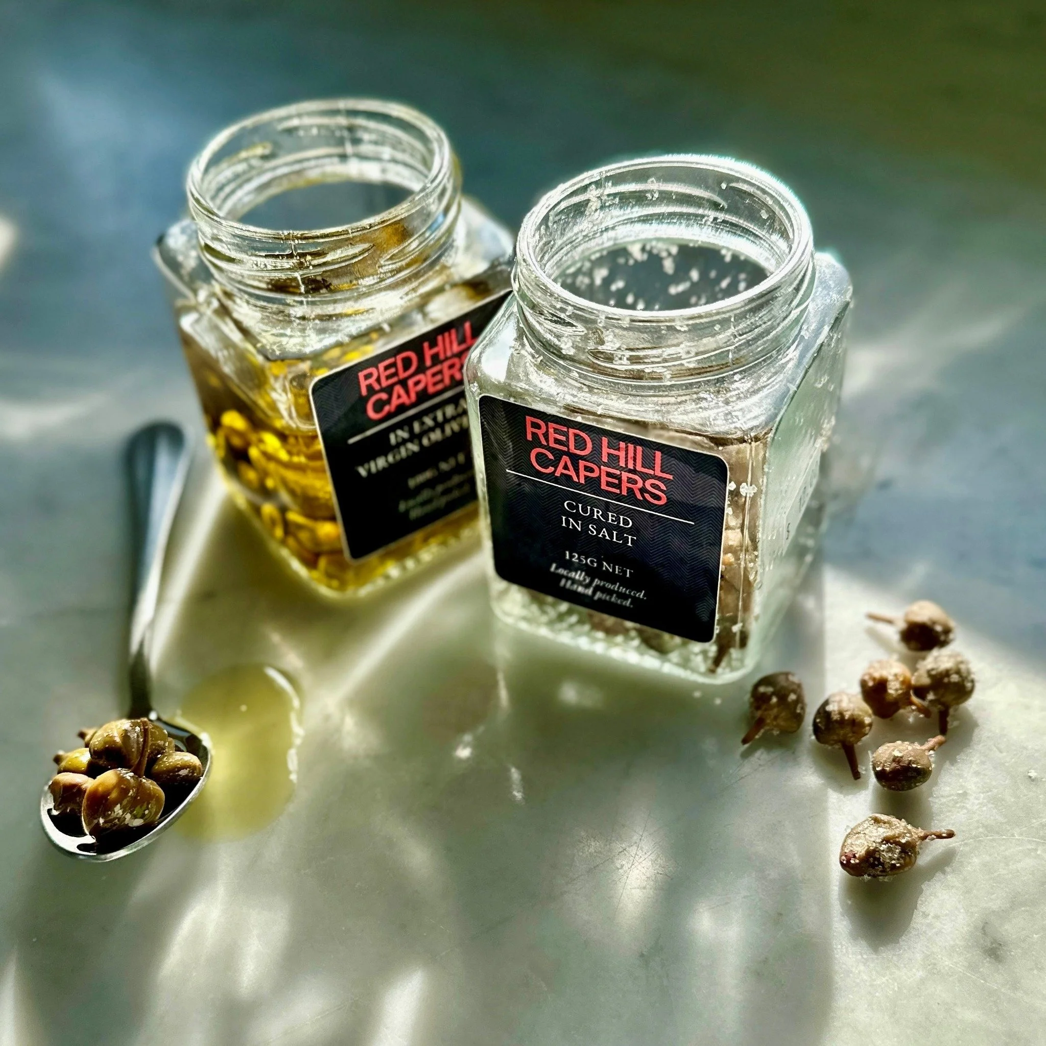 RED HILL CAPERS ❤️ 

After our last post about Red Hill capers lots of you have asked how best to prepare them, so @fionahammondfood has put together some delicious suggestions. Whether that's fried and scatter over a tomato salad, mixed through a po