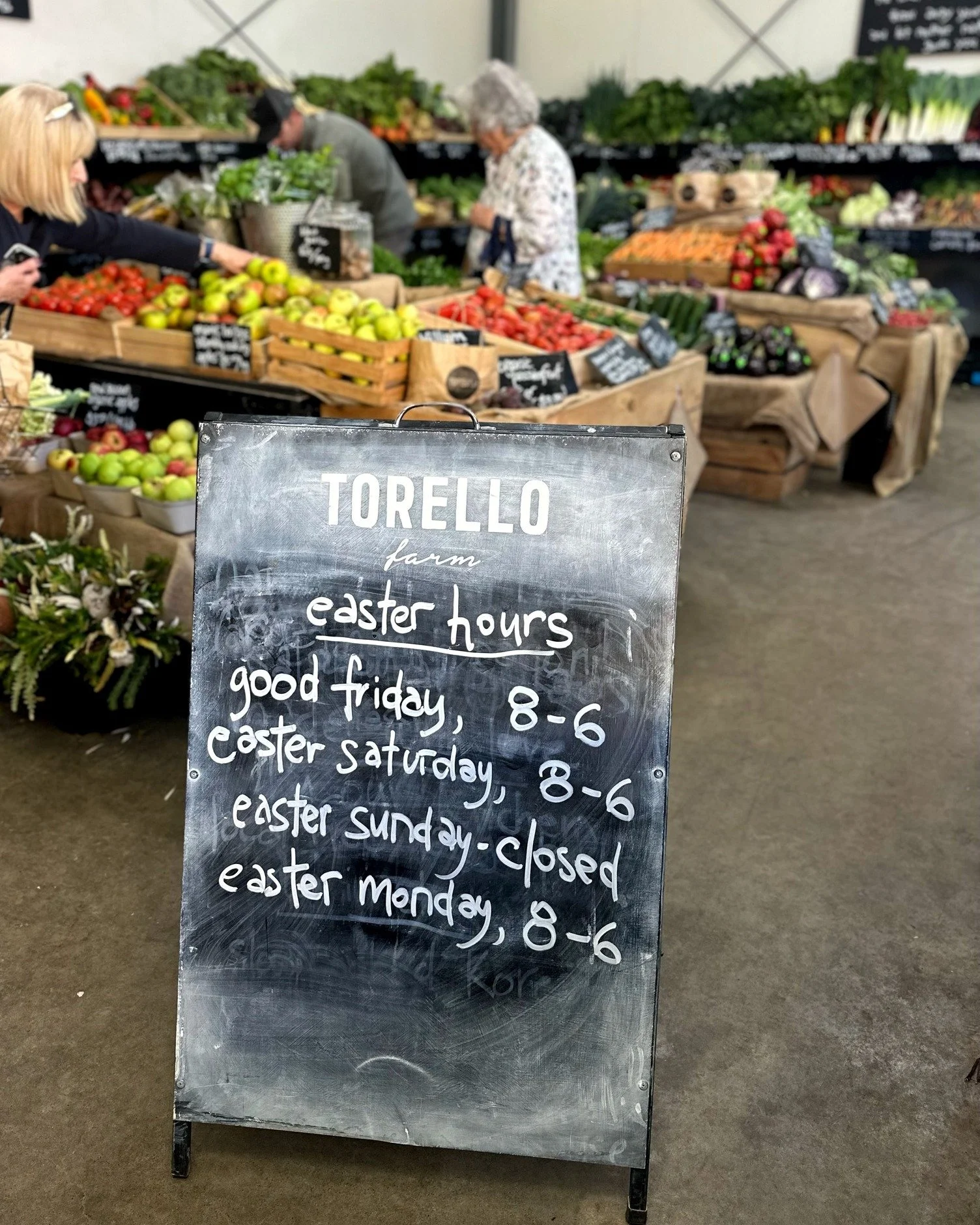 EASTER WEEK and we are ready 🌈 In a nutshell we are open every day except Easter Sunday. Let's do it folks xxx
. 
. 
. 
#torellofarm #easter2026 #makeyoureasterlocal #localfoodmatters #eattherainbow🌈