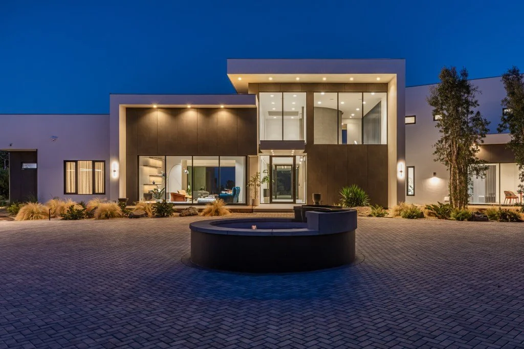 Kevin Garnett Malibu House SPARCHS Stephen Phillips Architects_Front Facade.jpg