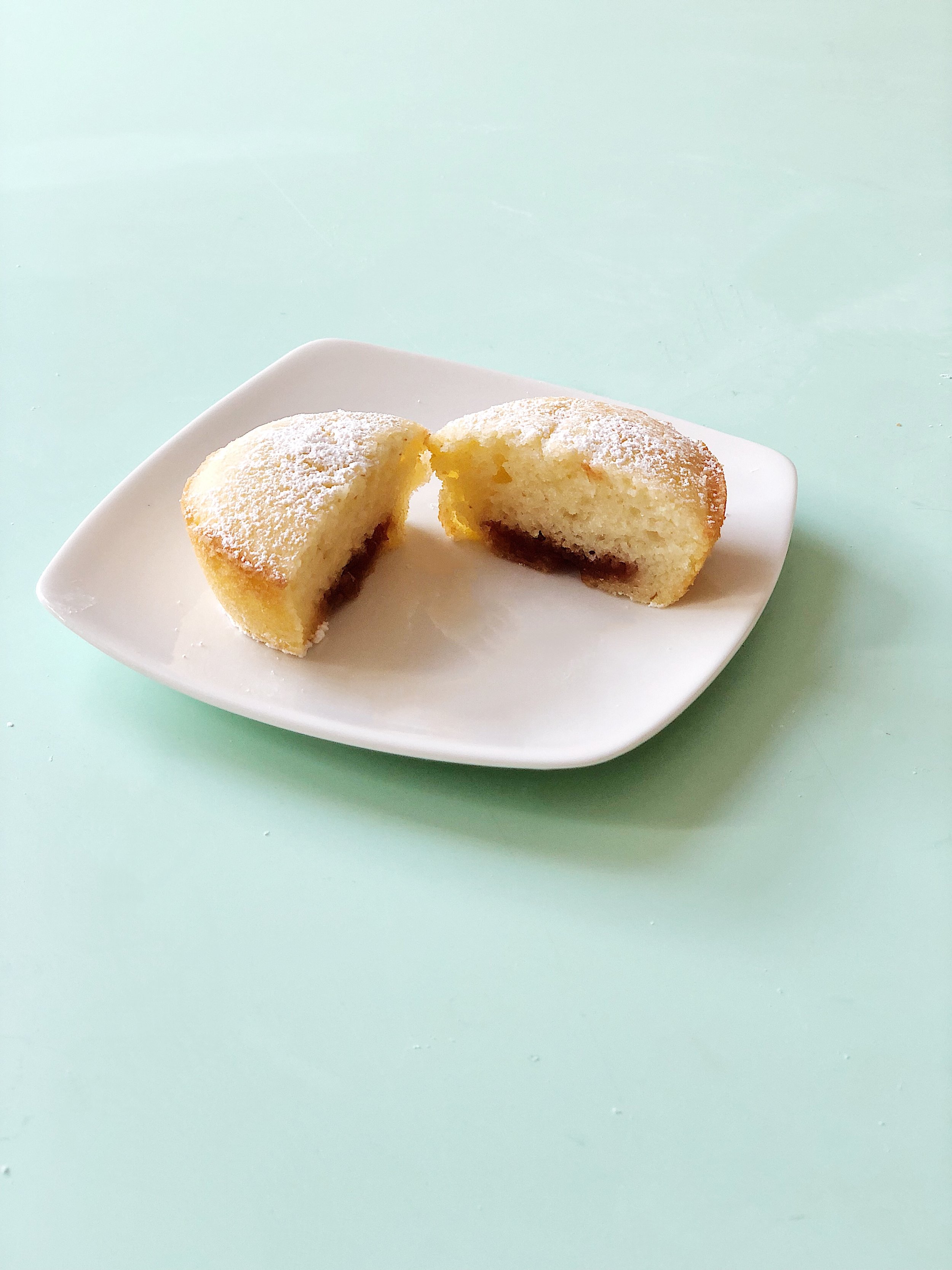 Mochi cupcakes with cookie butter filling