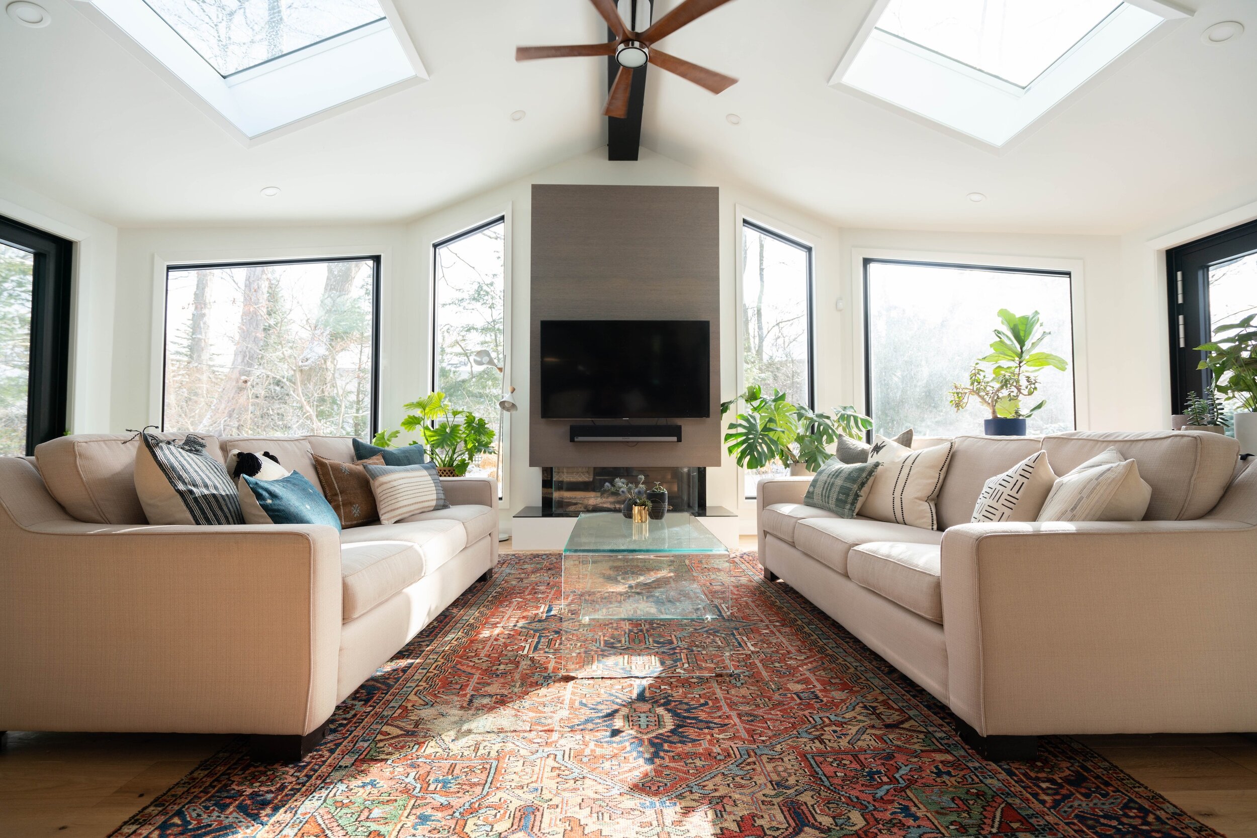 How to Steam Clean Your Area Rugs Over Your Hardwood Floors