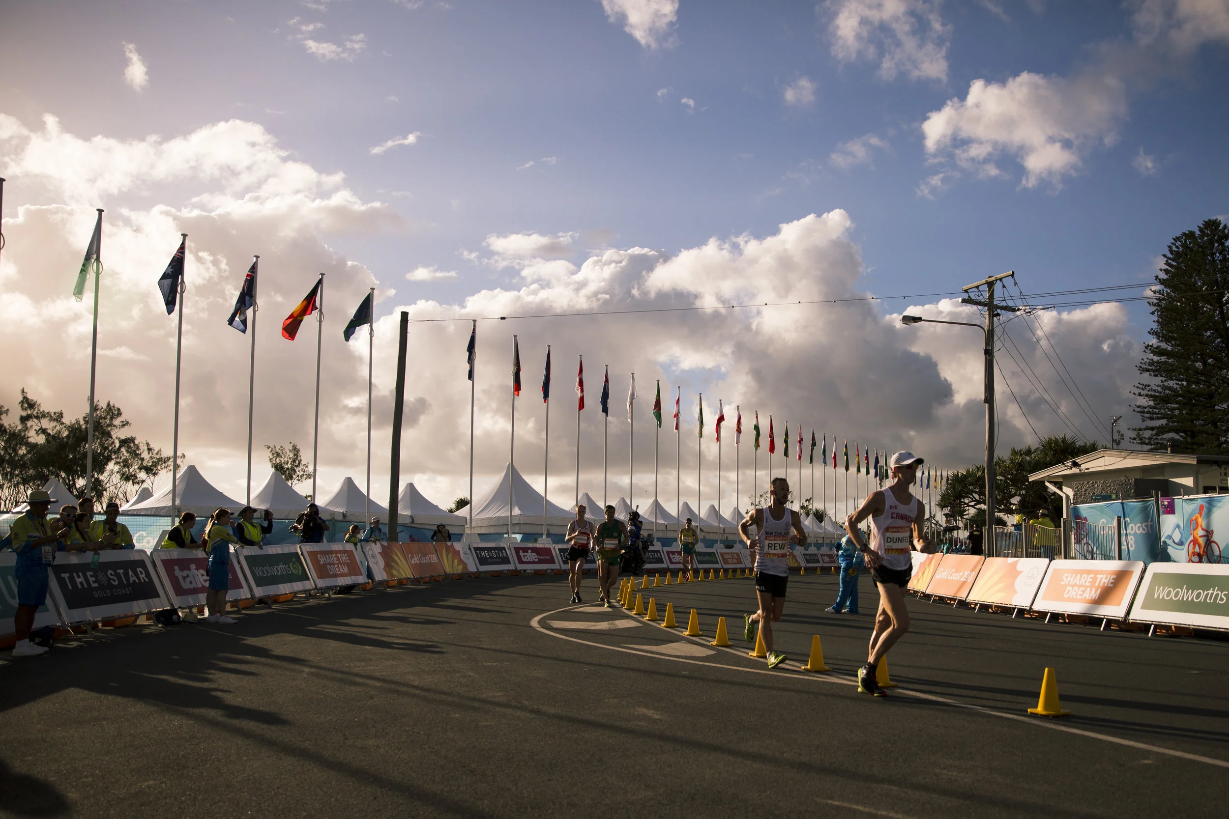 Quentin Rew in action in the 20km Race Walk at the Commonwealth Games. Gold Coast, Australia. Copyright photo: Alisha Lovrich / www.photosport.nz