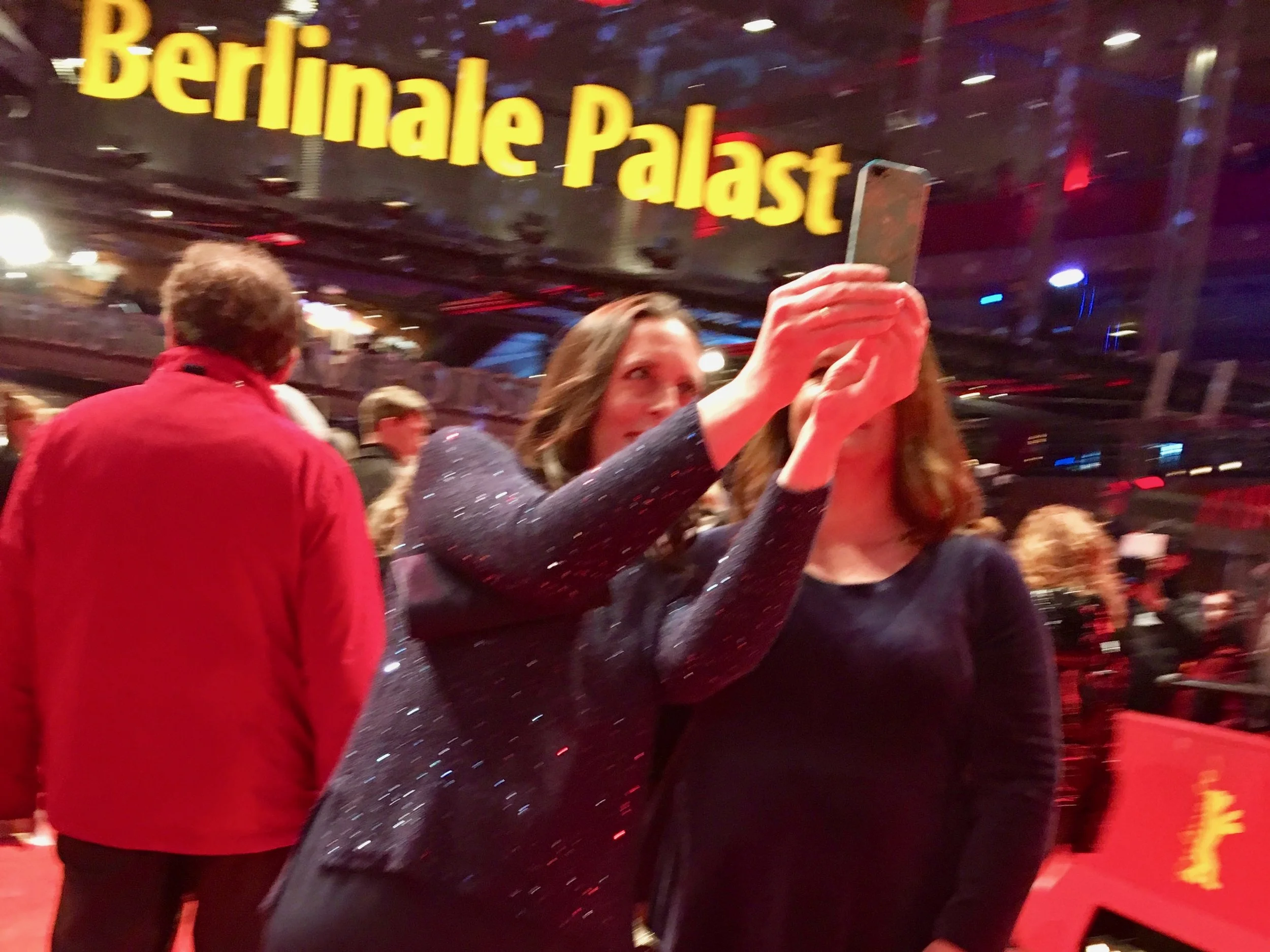 Bilder und Doppelseiten fürs Filmfestival