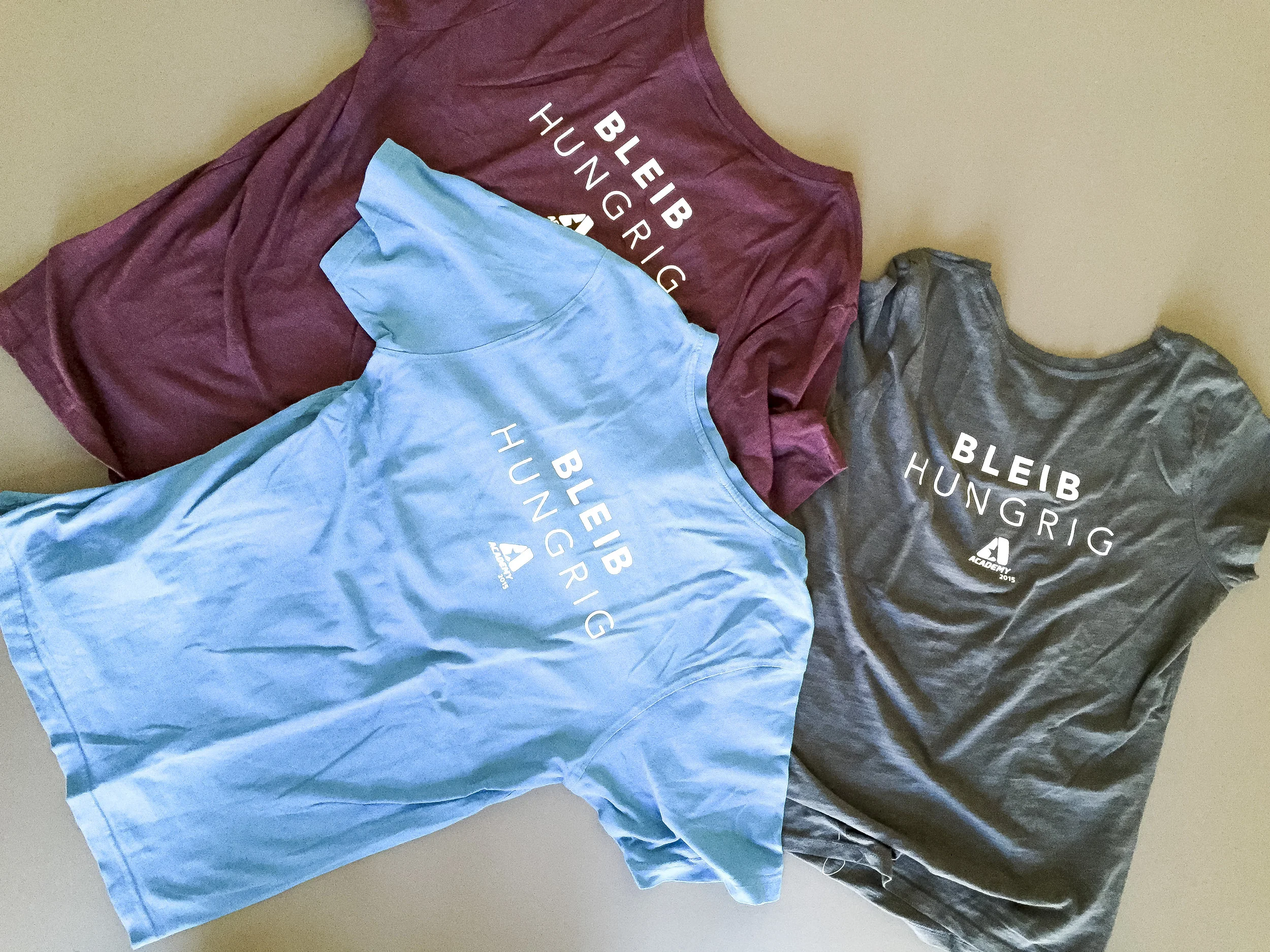 T-Shirts ACADEMY