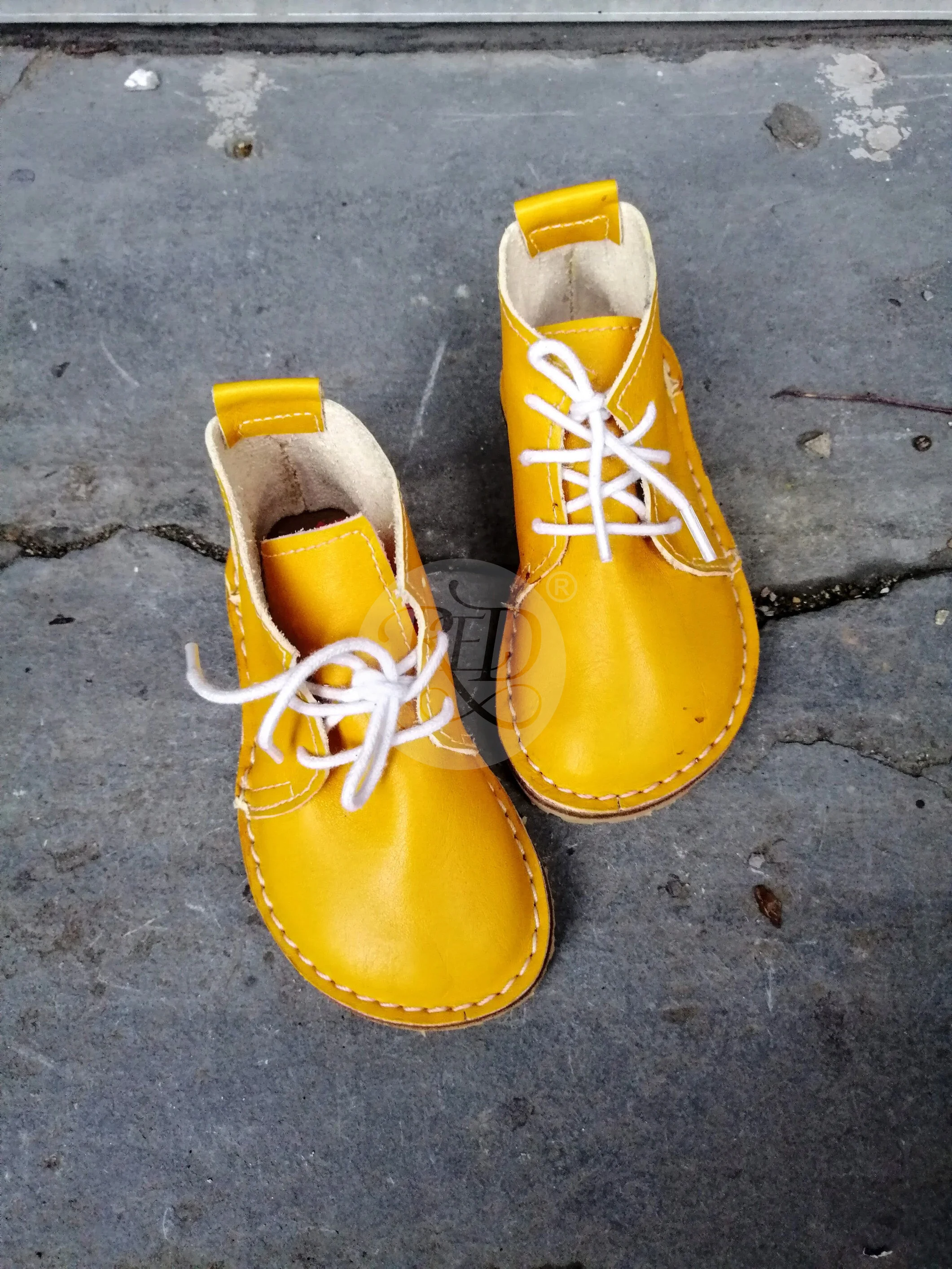 yellow shoes size 8