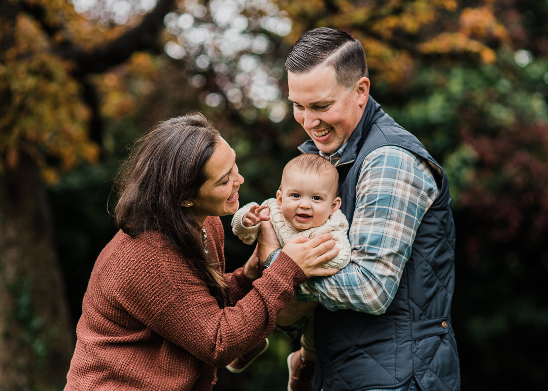 Autumn-Cotswolds-Walk-Family-Photographer.jpg