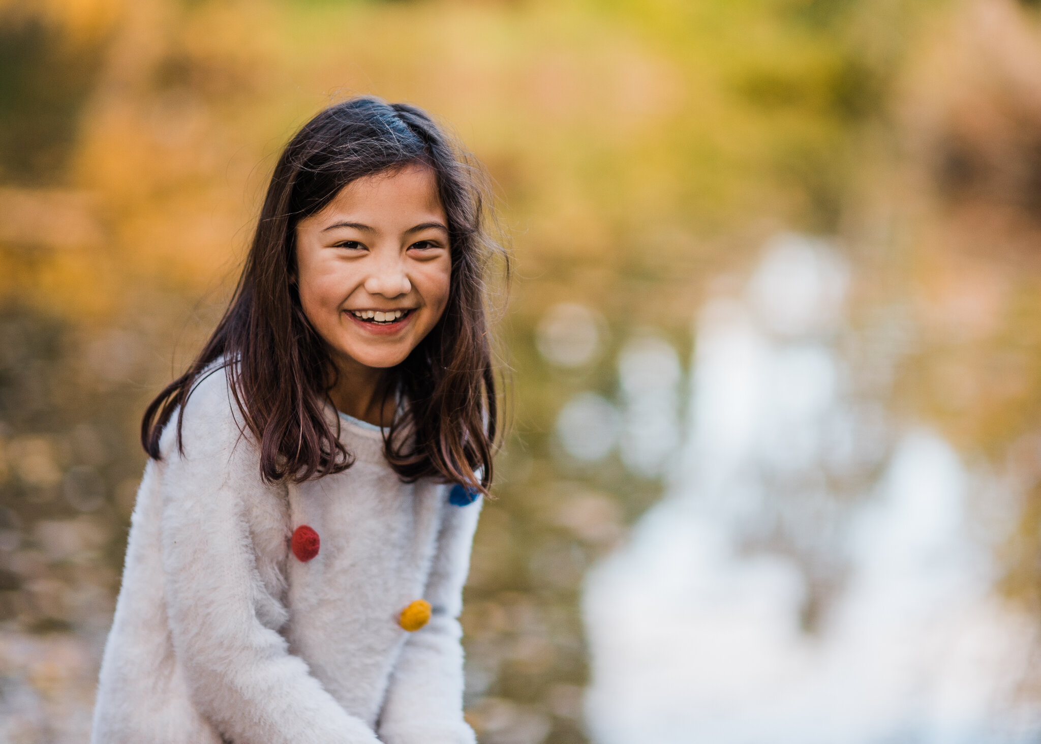 Girl-Smiling-Cotswolds-Autumn Photographer Chui King Li Photography-4169.jpg