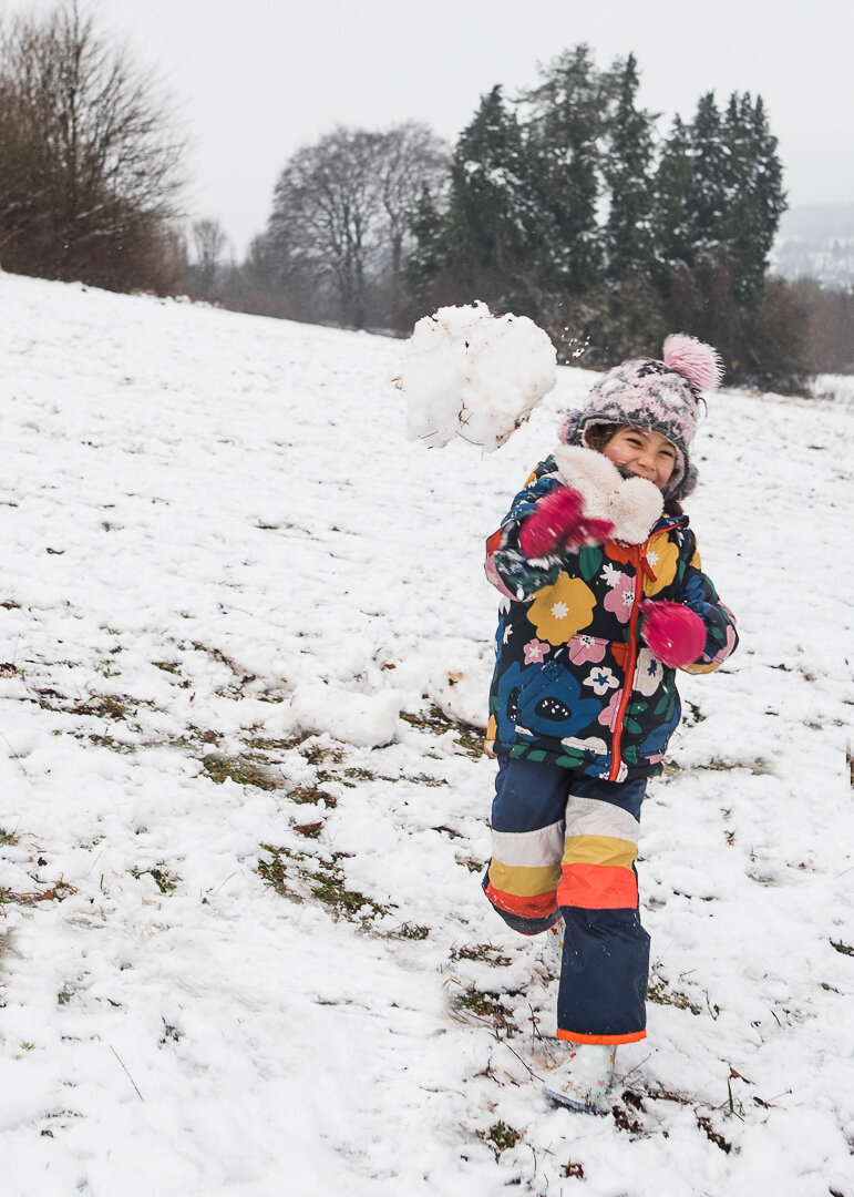 Snow-Cotswolds-Family-Cheltenham Photographer Chui King Li Photography--2.jpg