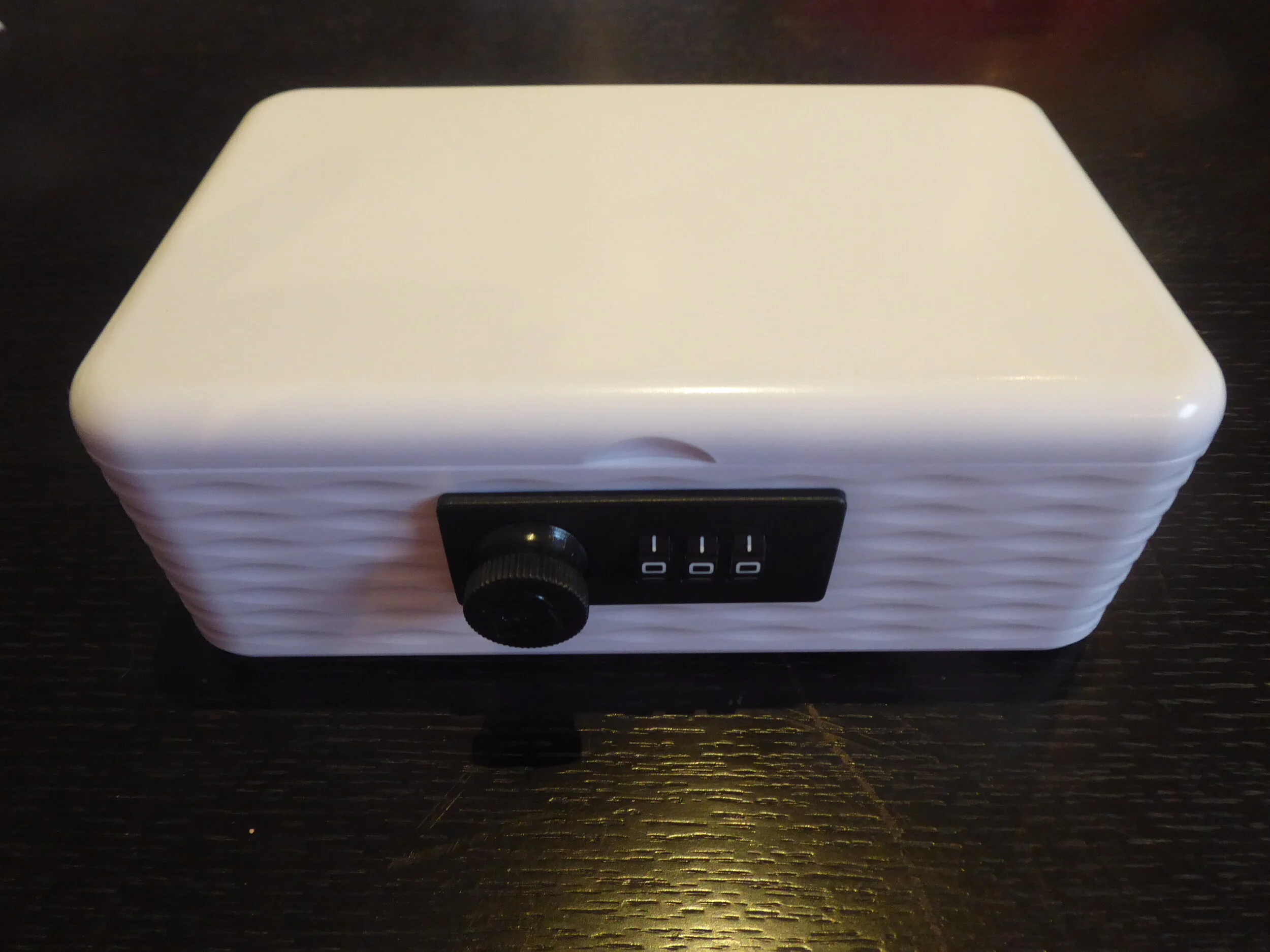 white on black uncropped.JPG