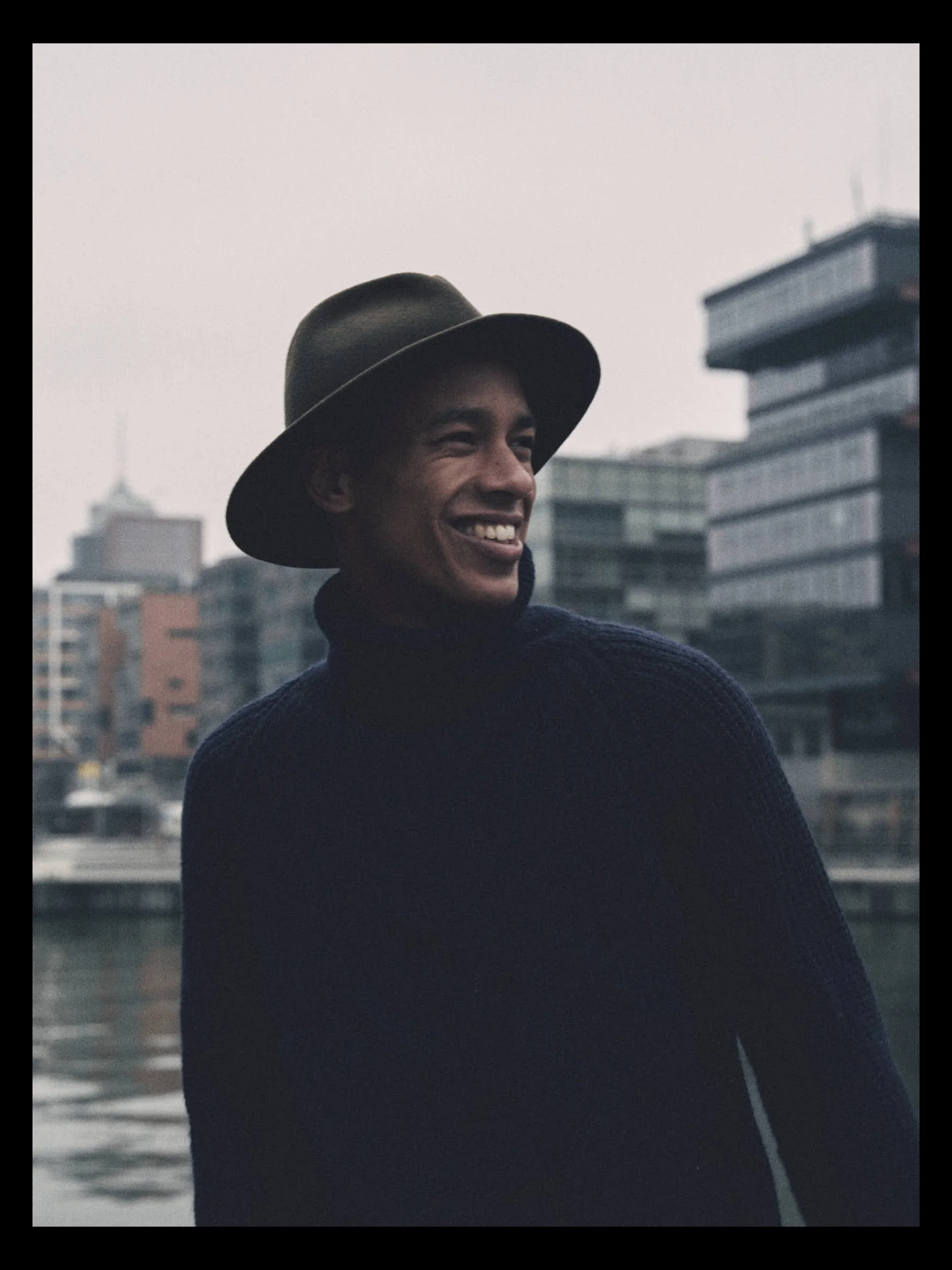  Lukas, Louisa Models 