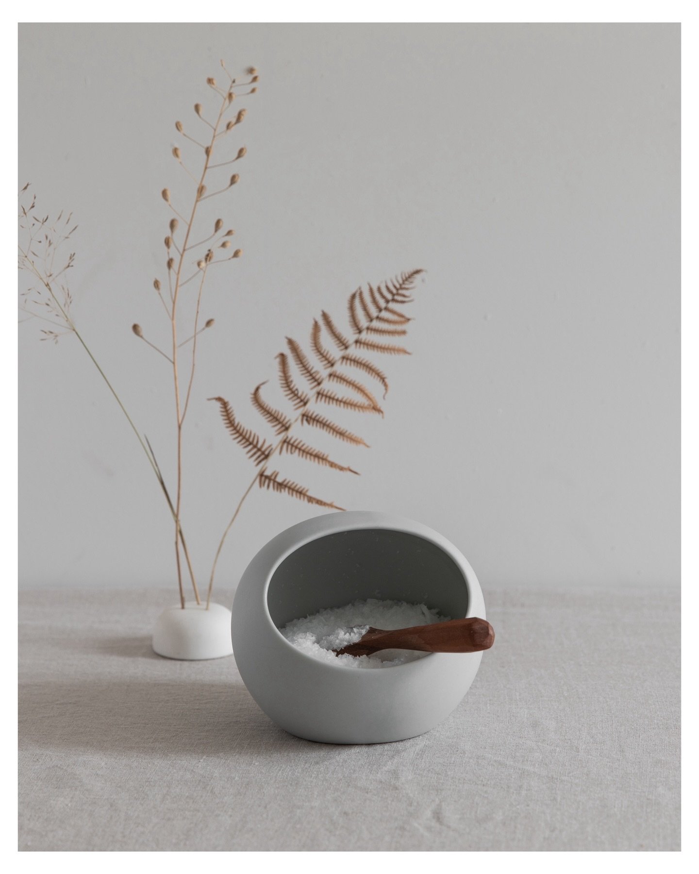 I forgot to say, Happy New Year lovely people 🧡 
And we are now back in the studio and website reopen after our festive break.

Our new porcelain salt pigs have landed online &mdash; and they&rsquo;re already a favourite. Thoughtfully made for every