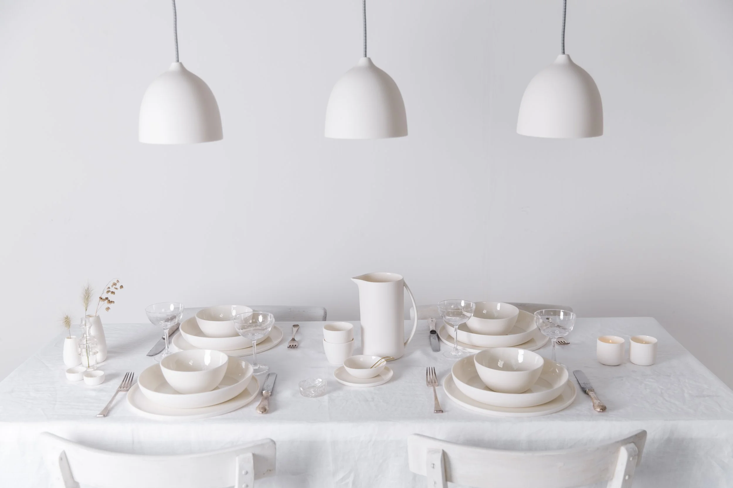 Porcelain Plate in Soft White