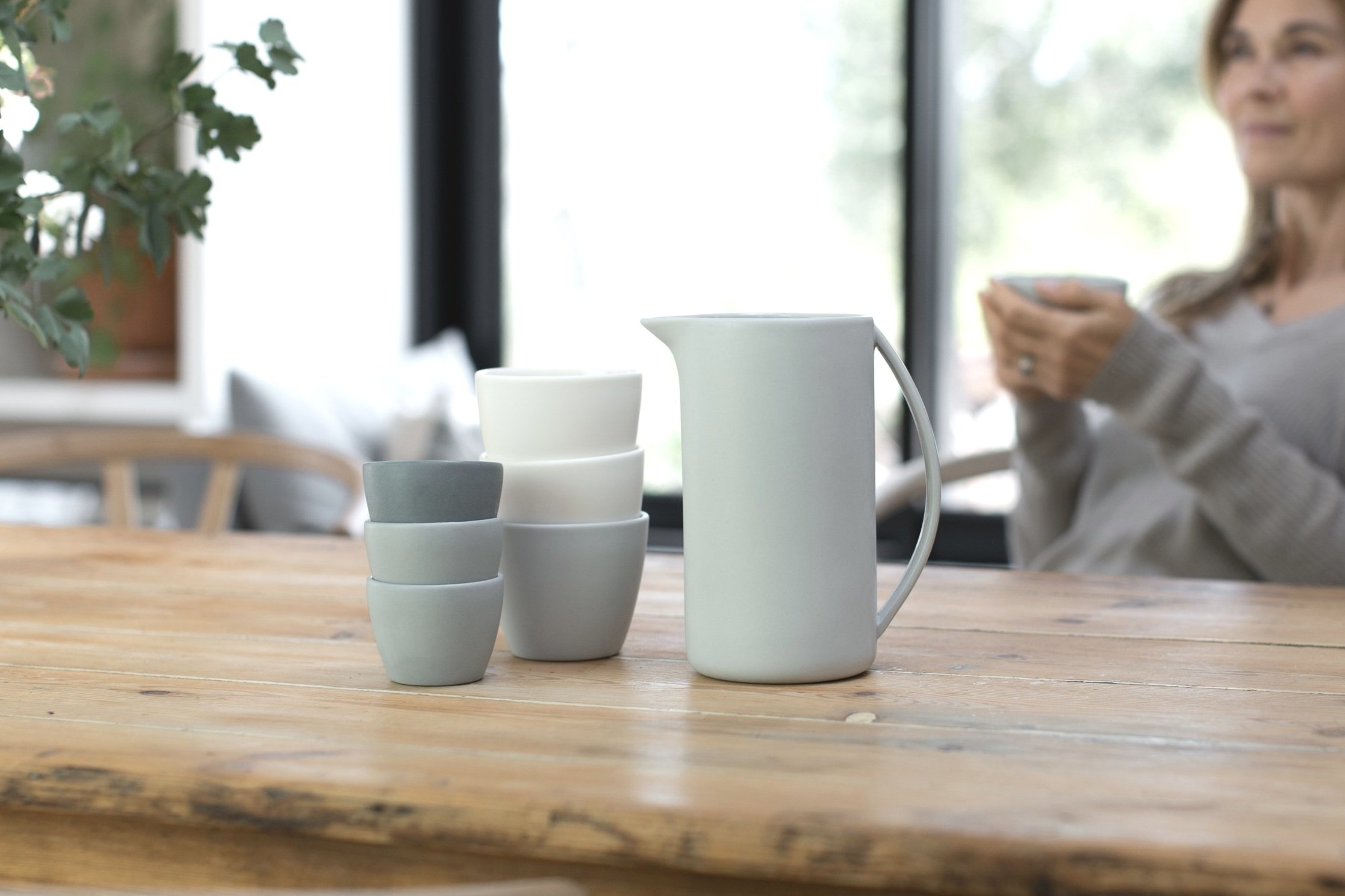 Pippi+%26+Me+Large+Porcelain+Jug+with+small+and+large+beakers.jpg