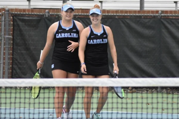 From left, Alle Sanford and Sara Daavettila.